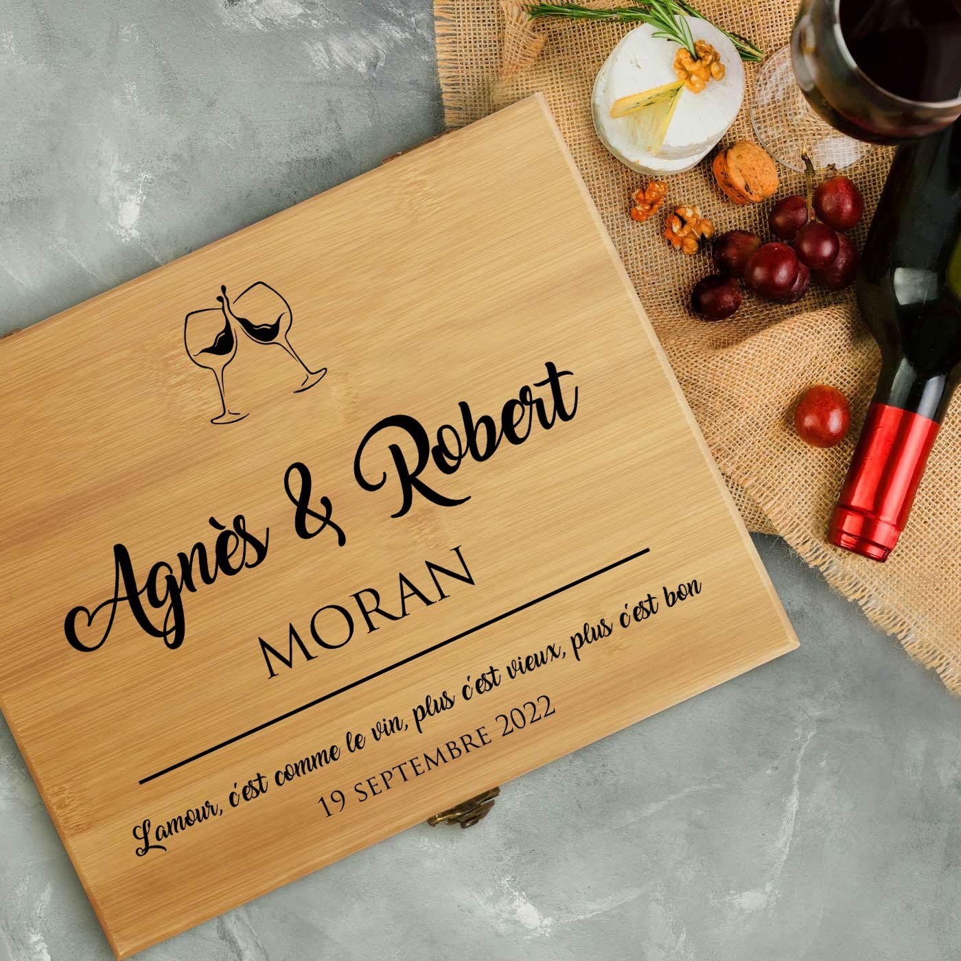 Murrano Wine Accessory Set with Bamboo Wood Case for Parents Wedding Anniversary