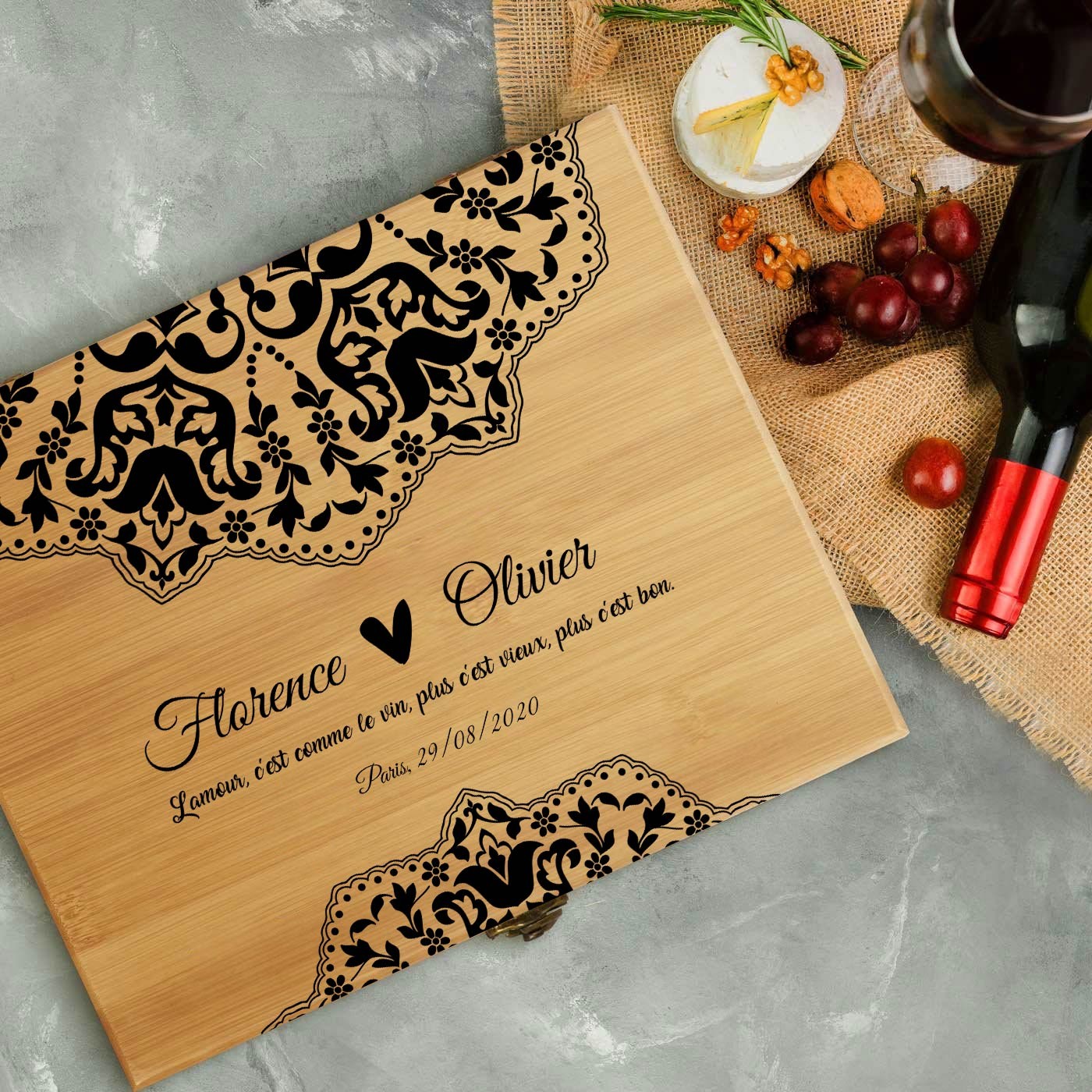 Set de accesorios para vino de Murrano con estuche de bambú para él y ella