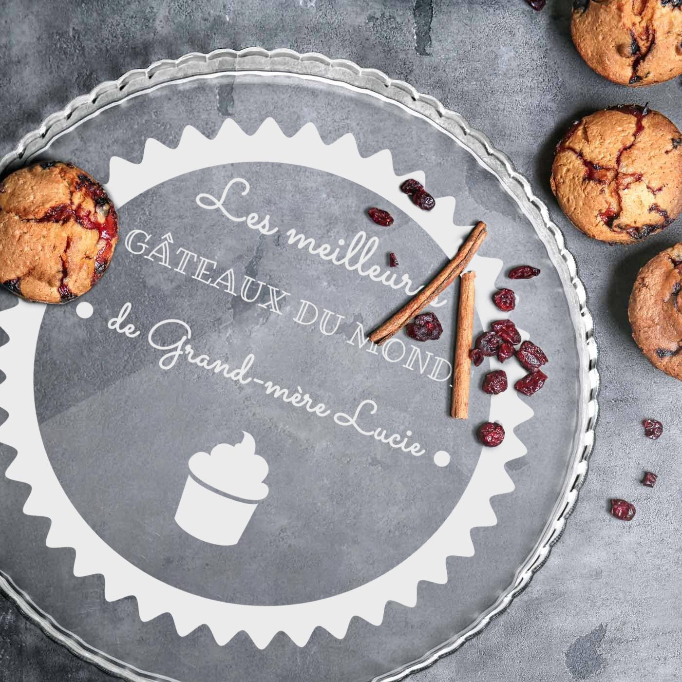 Murrano Glass Cake Stand with Engraving for Grandma's Birthday