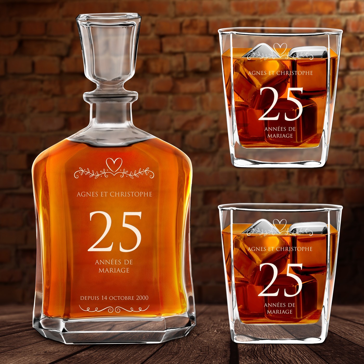 Set Murrano para pareja celebrando sus 25 años de matrimonio: Decantador de whisky con 2 vasos grabados a láser (700 ml)