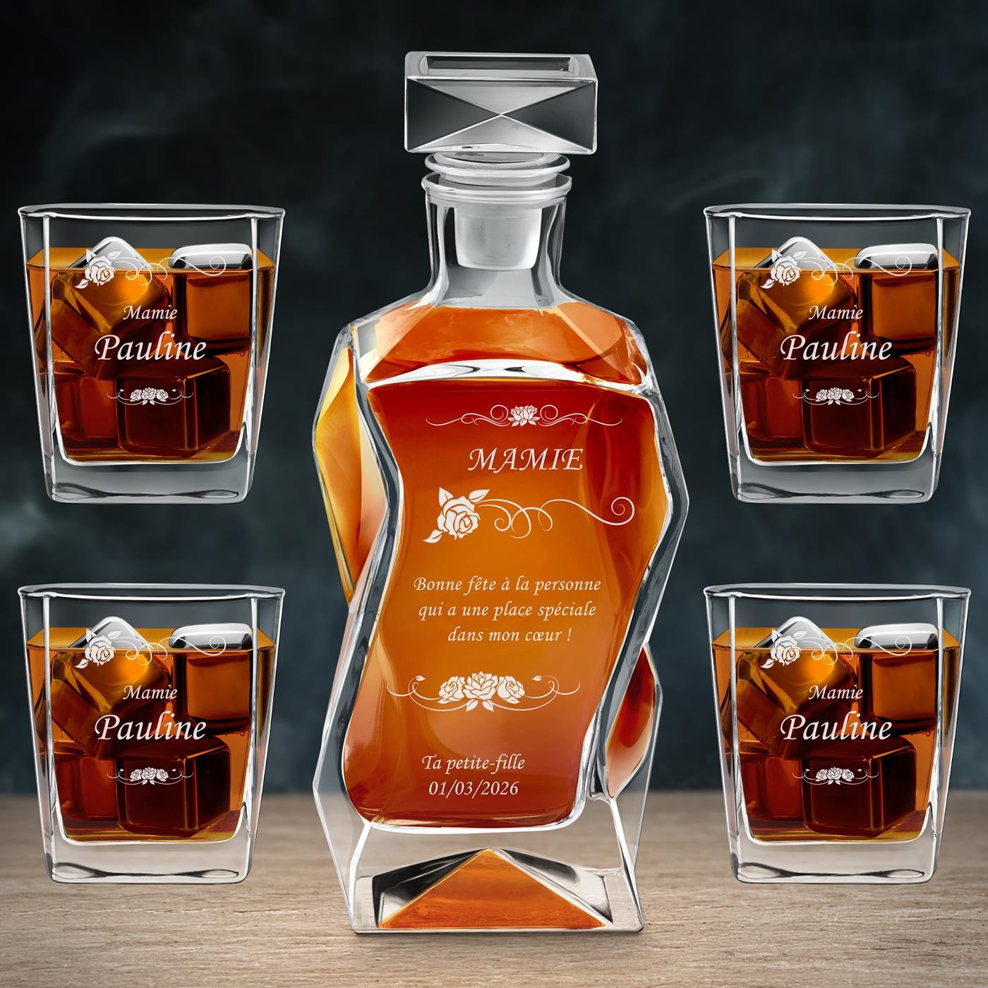 Ensemble carafe incurvée Murrano et verres avec gravure pour grand-mère