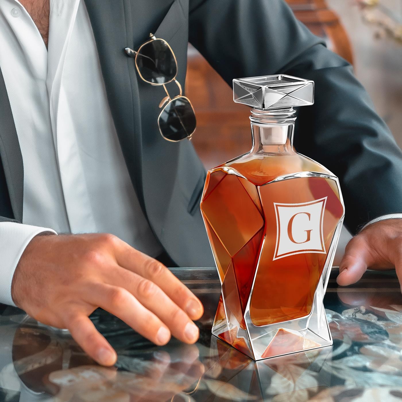 Murrano Curved Carafe and Glass Set with Customization