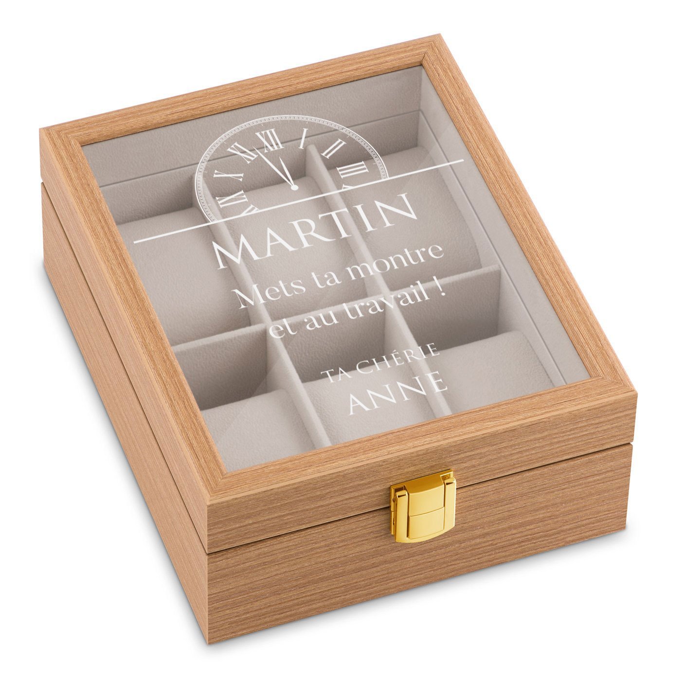 Caja de relojes de madera clara con grabado para un esposo por el aniversario de boda