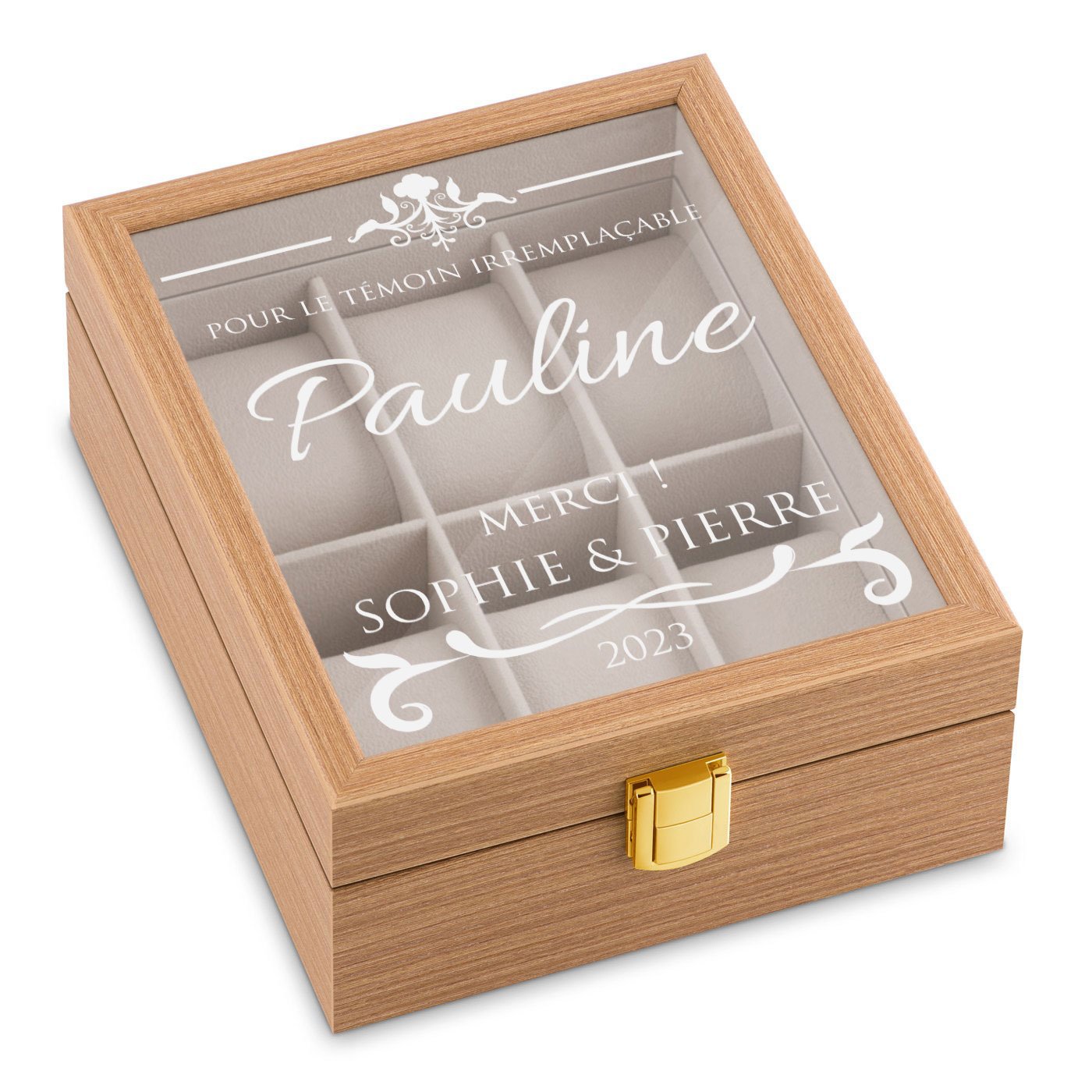 Caja de reloj personalizada de madera clara Murrano para una testigo de boda