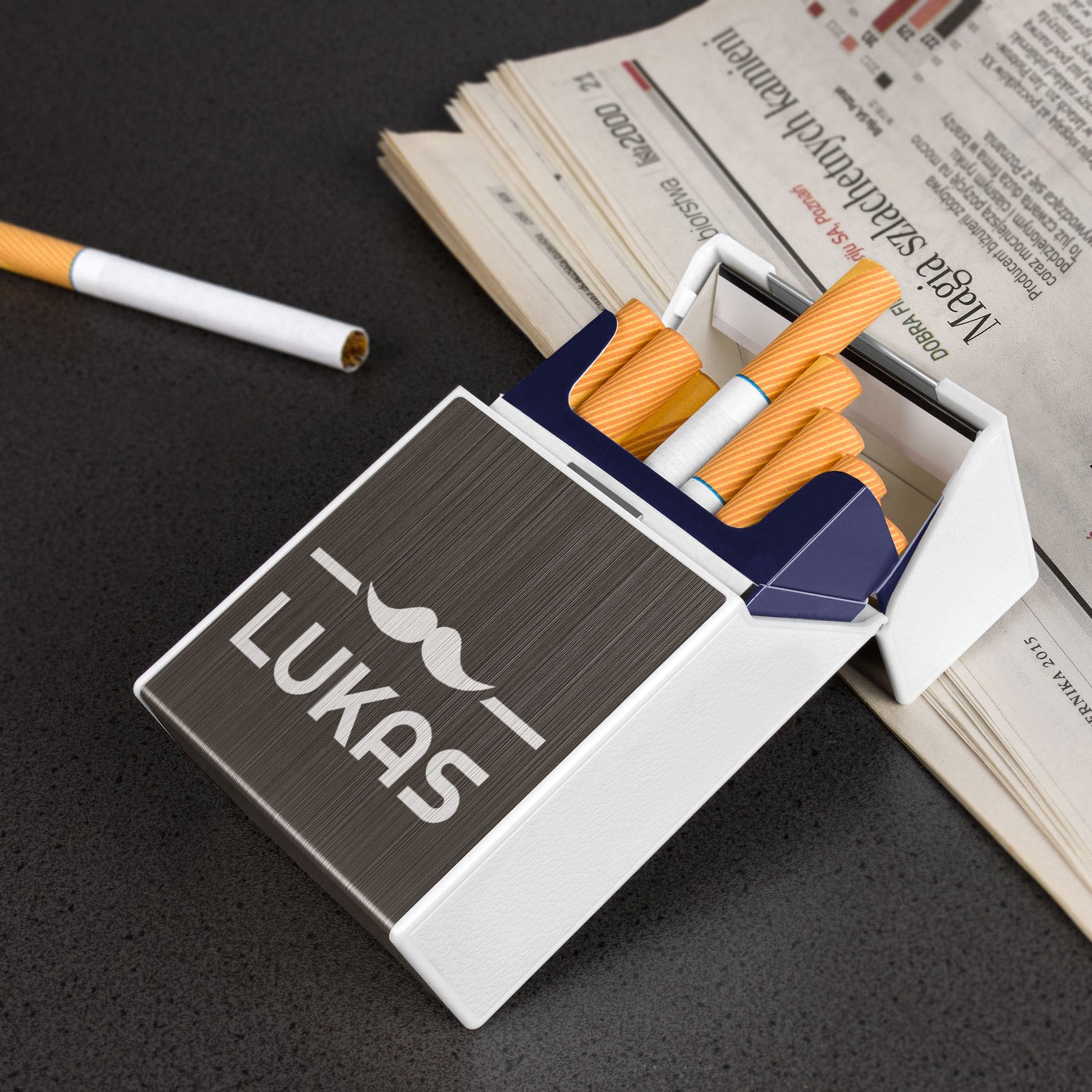 Estuche personalizado para cigarrillos Murrano con encendedor USB para él