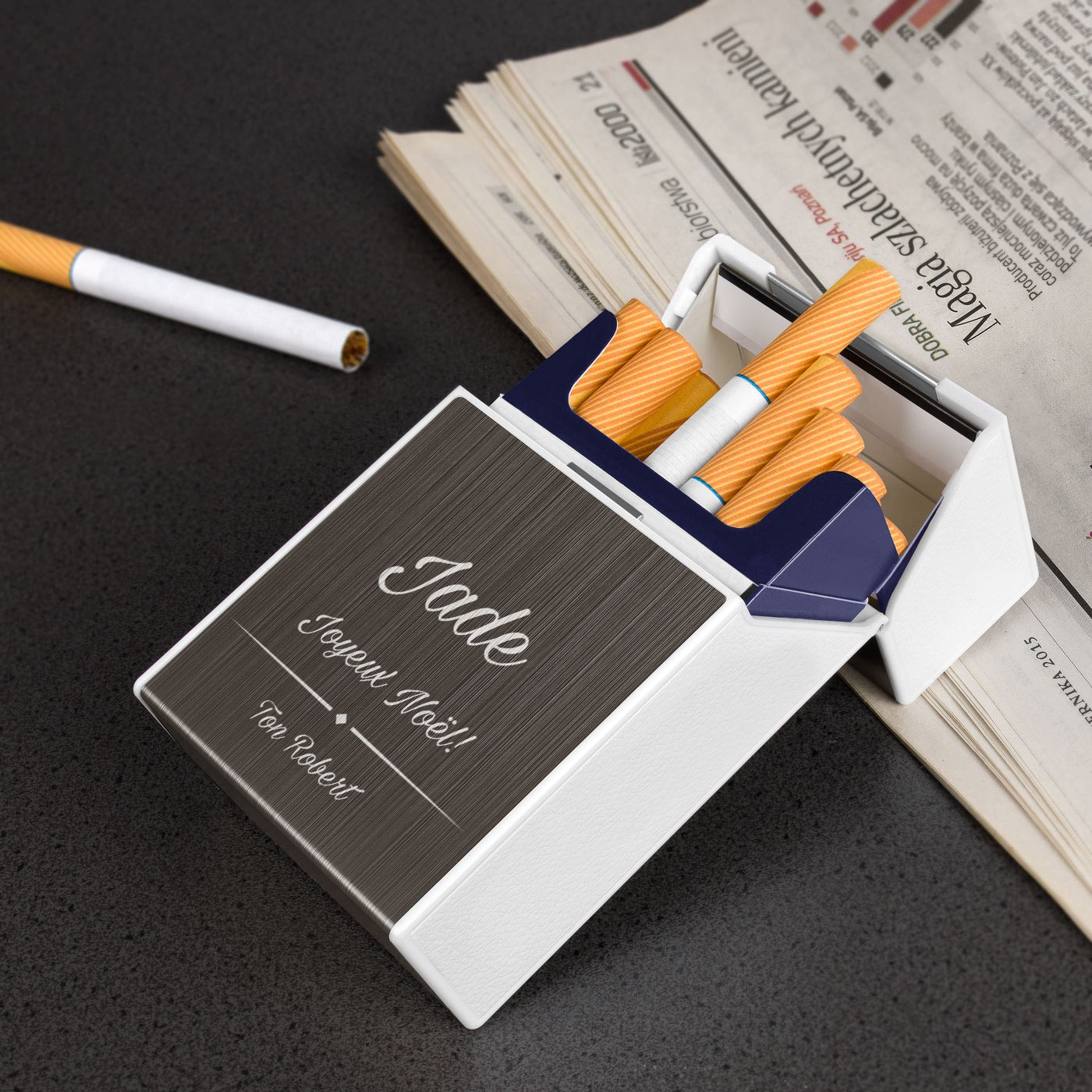Estuche de cigarrillos personalizado Murrano para mujer con encendedor USB integrado