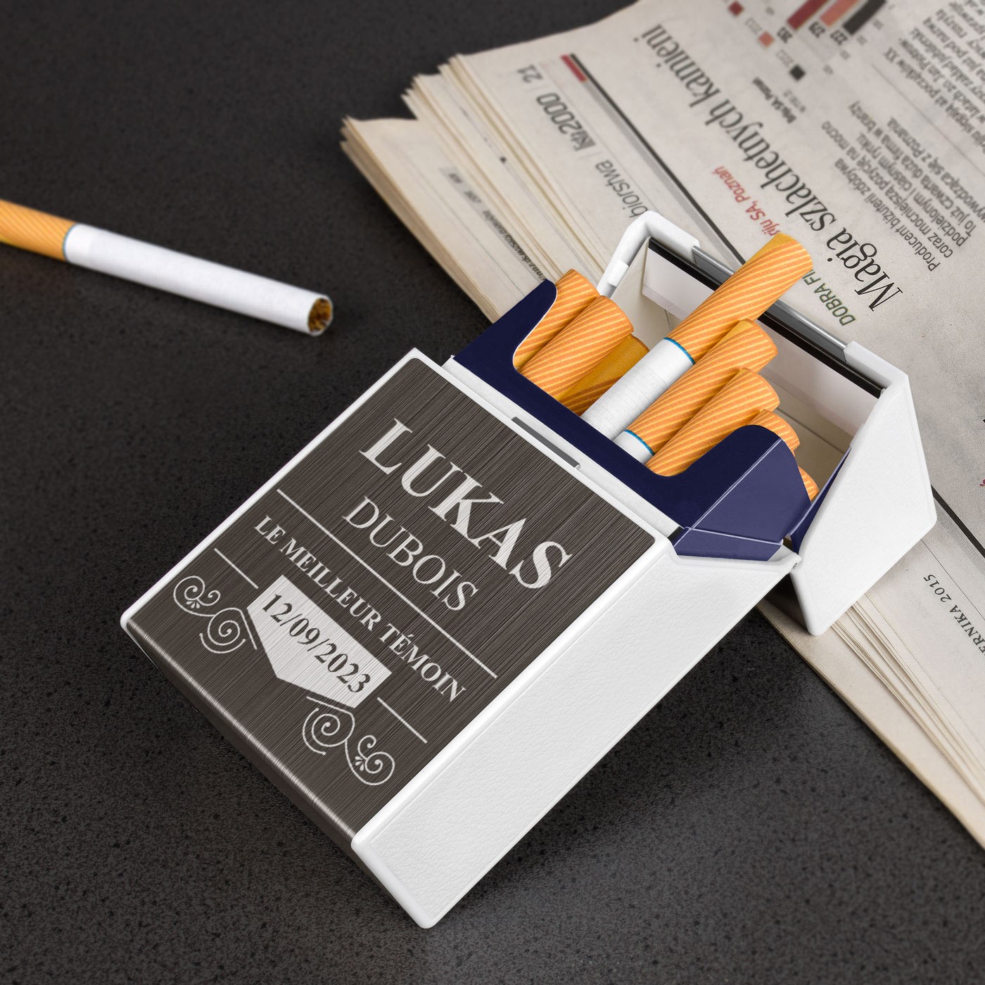 Caja de cigarrillos personalizada Murrano con encendido USB y grabado para testigo