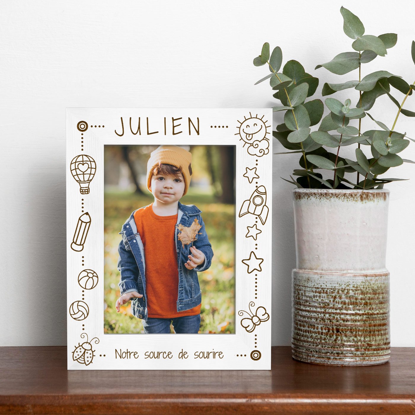 Marco de foto personalizado de madera Murrano para el cumpleaños de un niño