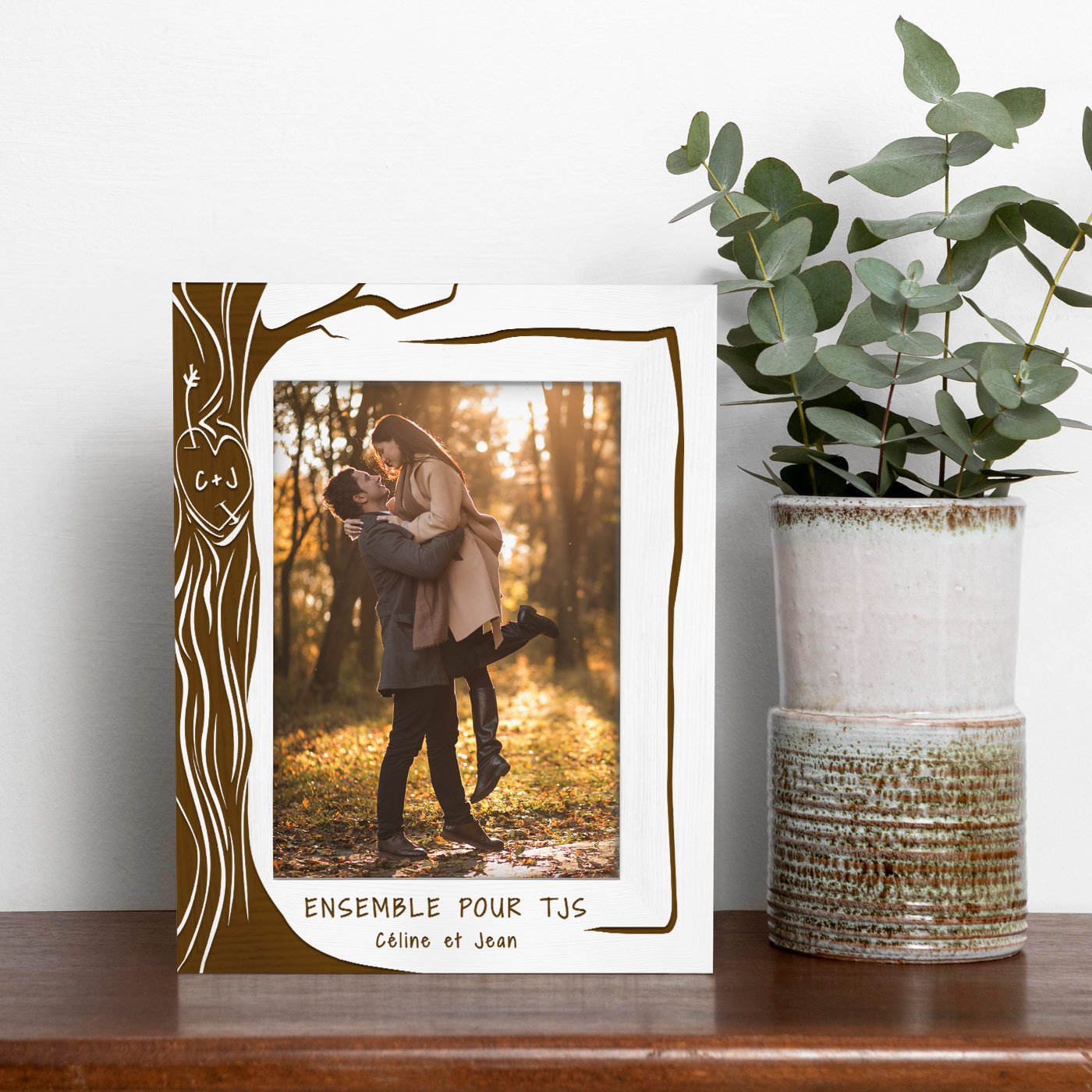 Custom Wooden Photo Frame for Couple - Murrano