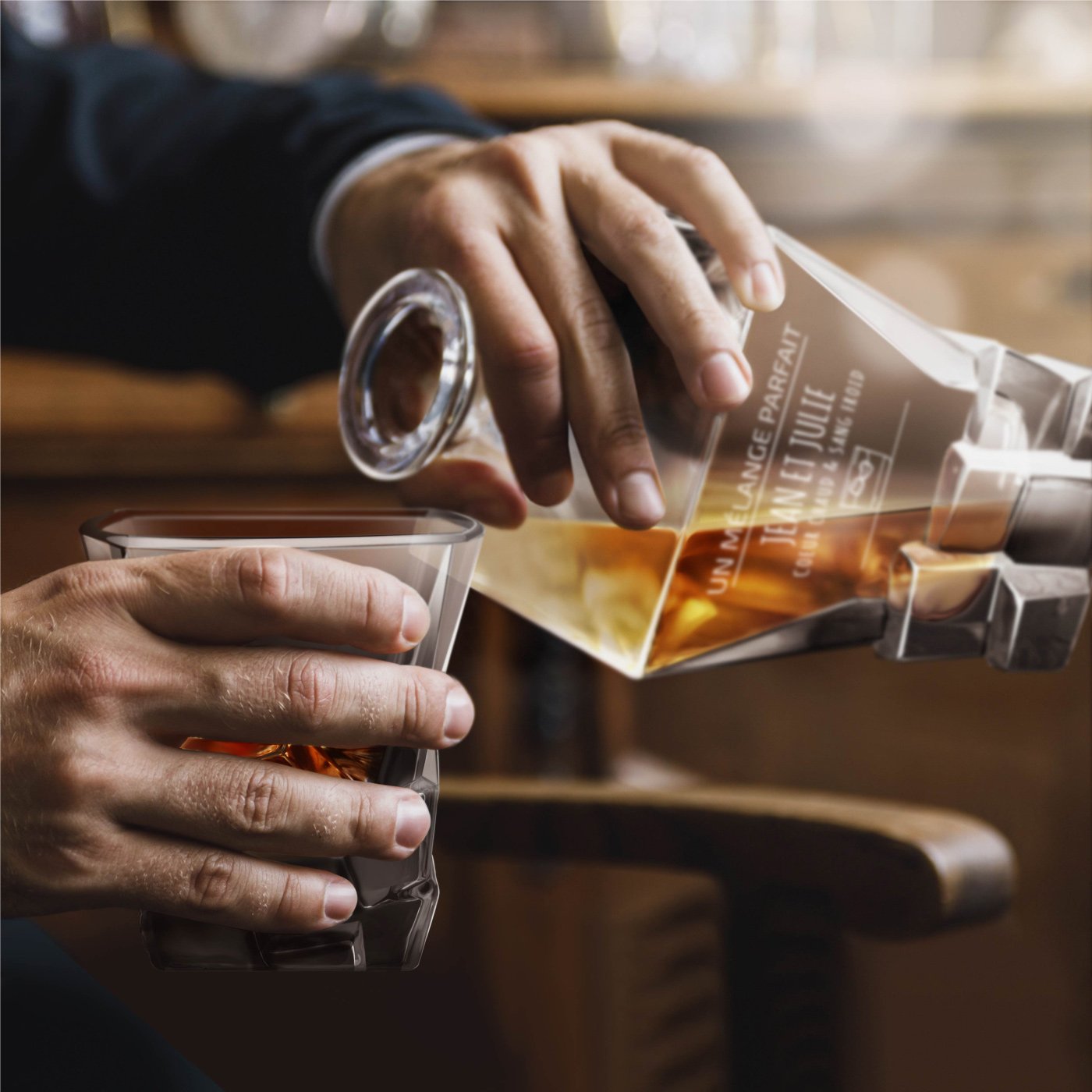 Decantador de whisky Ice Blink Murrano y 6 vasos con grabado láser