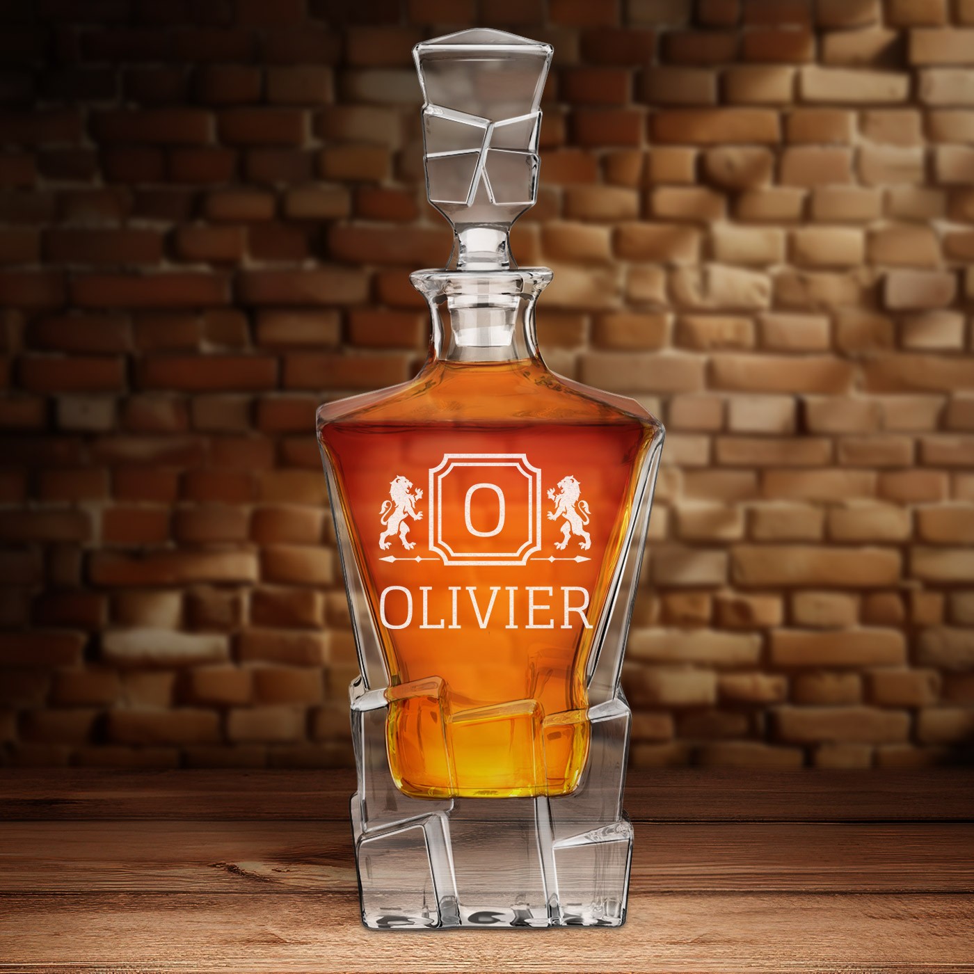 Jarra de whisky Murrano Ice Blink con grabado láser para el cumpleaños de un joven