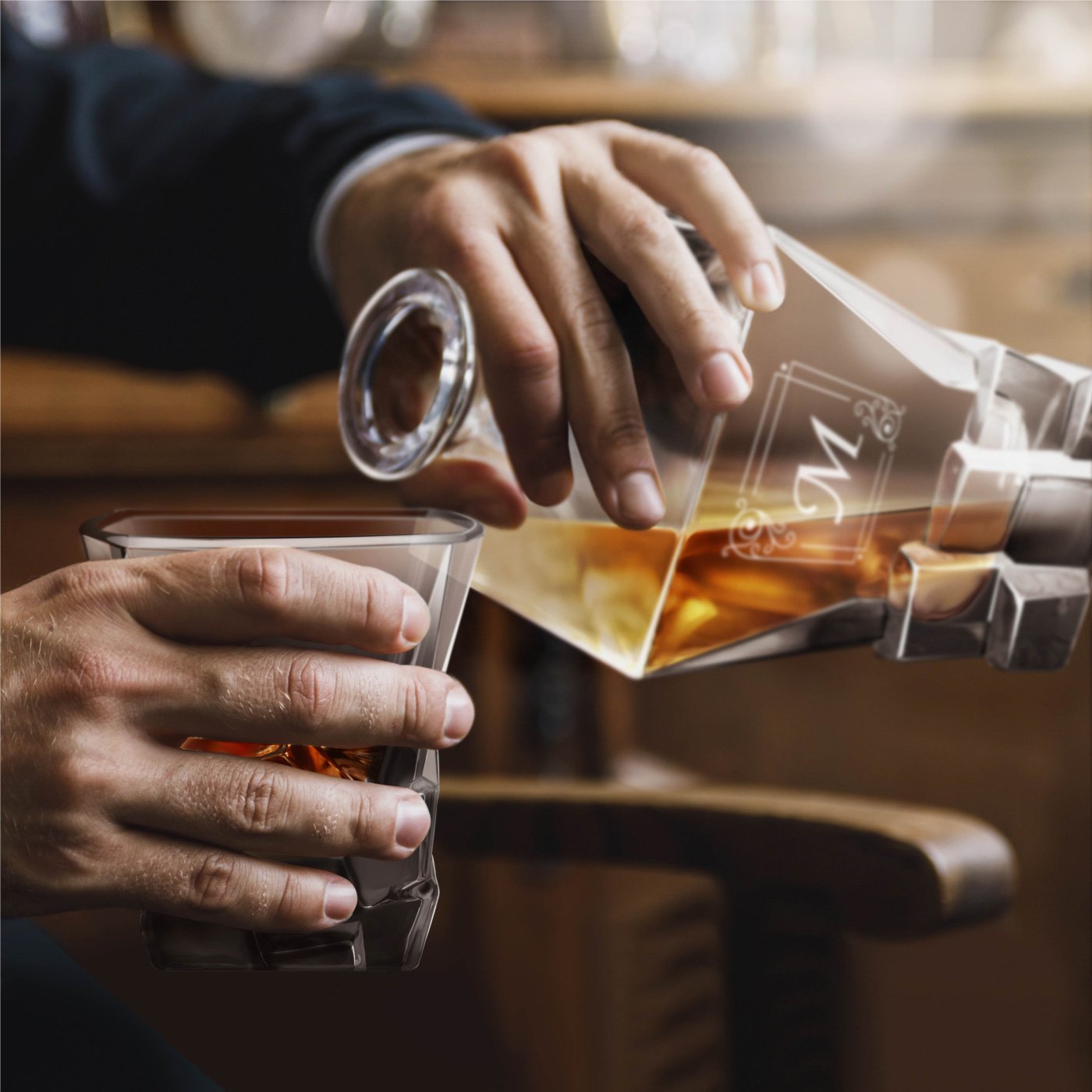 Carafa de whisky Murrano Ice Blink con 2 vasos personalizados y iniciales grabadas