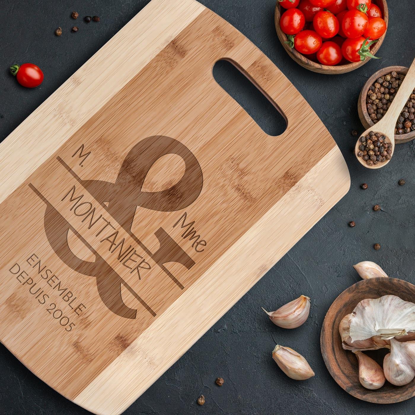 Murrano Bamboo Cutting Board with Personalization for Parents on a Wedding Anniversary