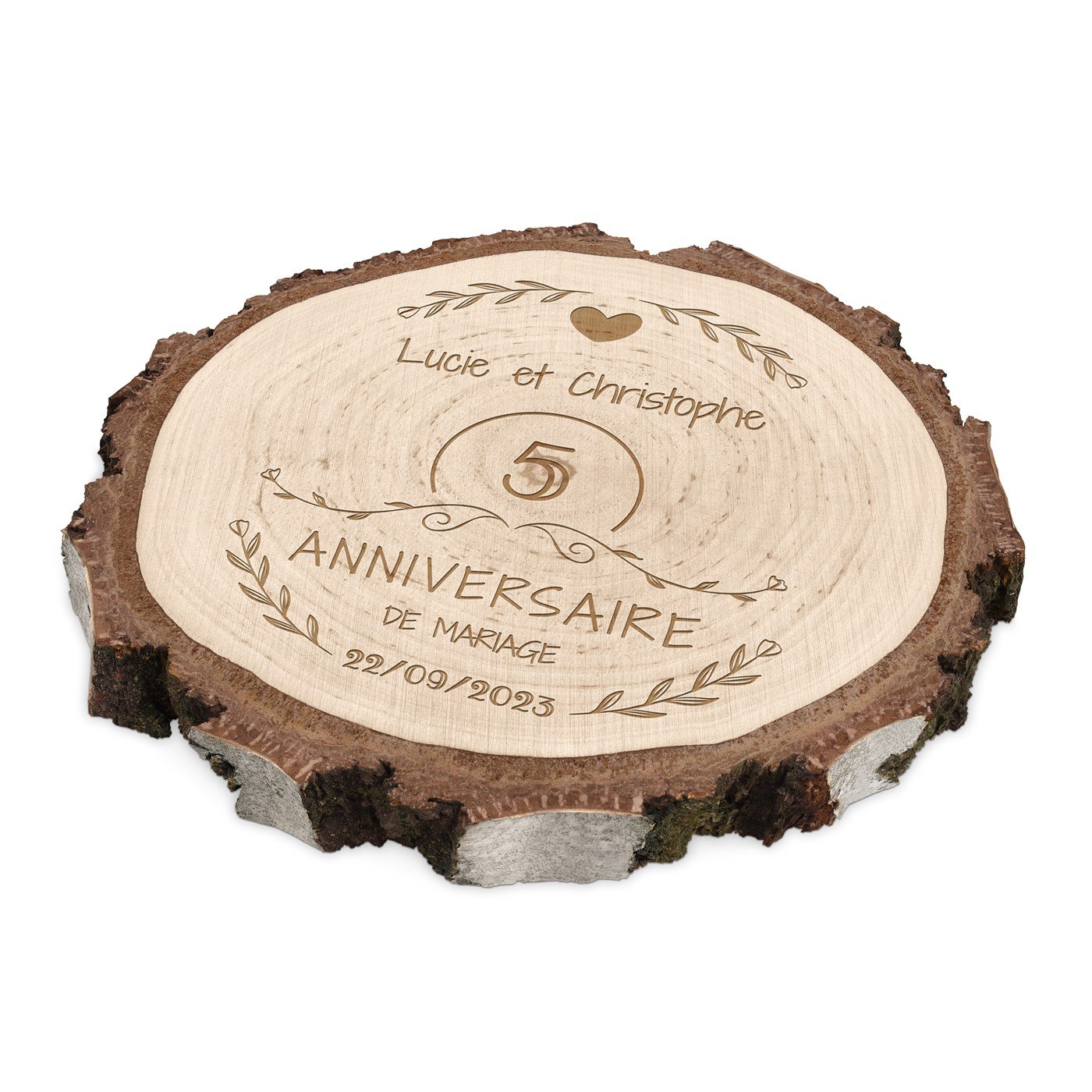 Tronco de madera personalizado para una pareja que celebra sus 5 años de matrimonio