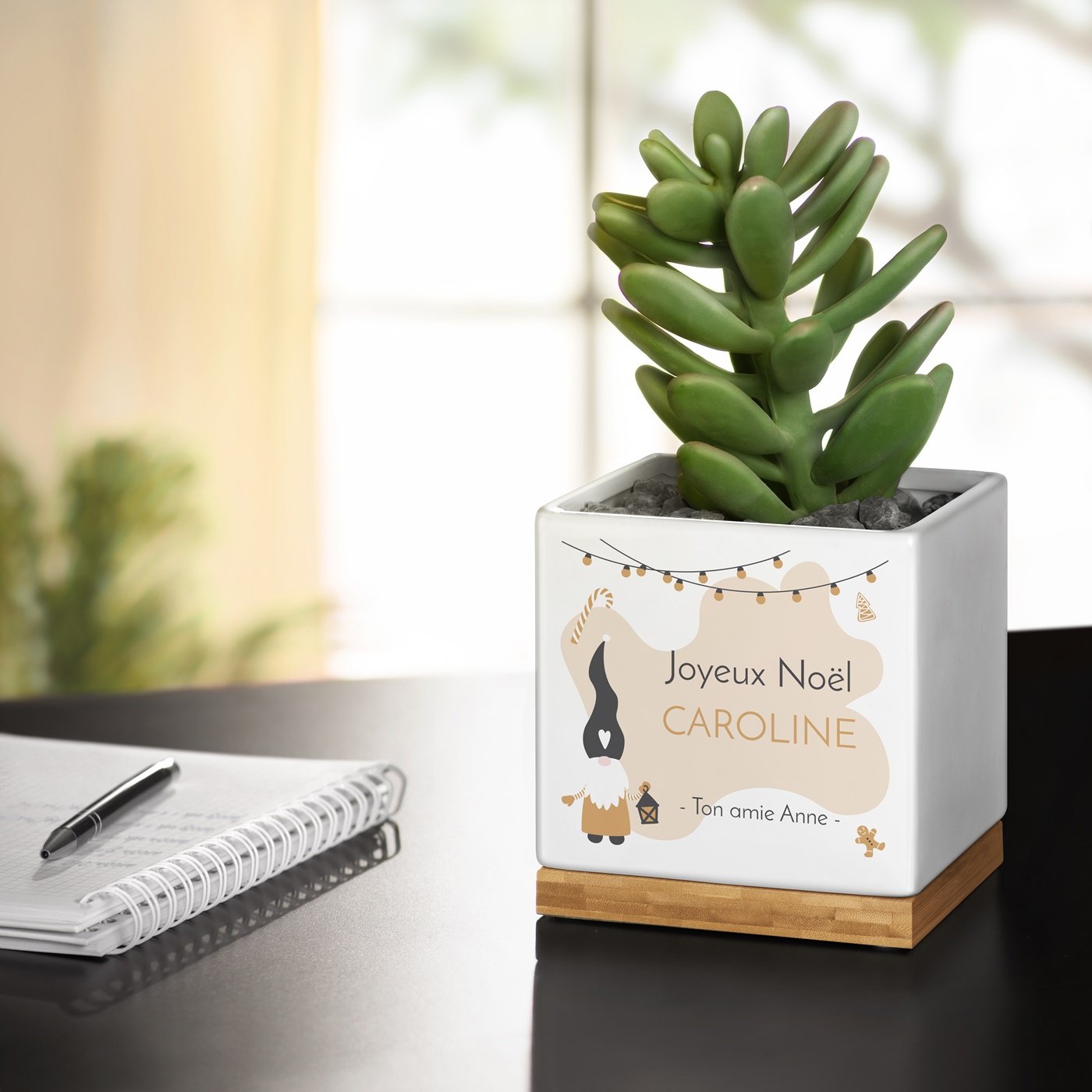 Maceta cuadrada de cerámica personalizada con impresión para una amiga en Navidad