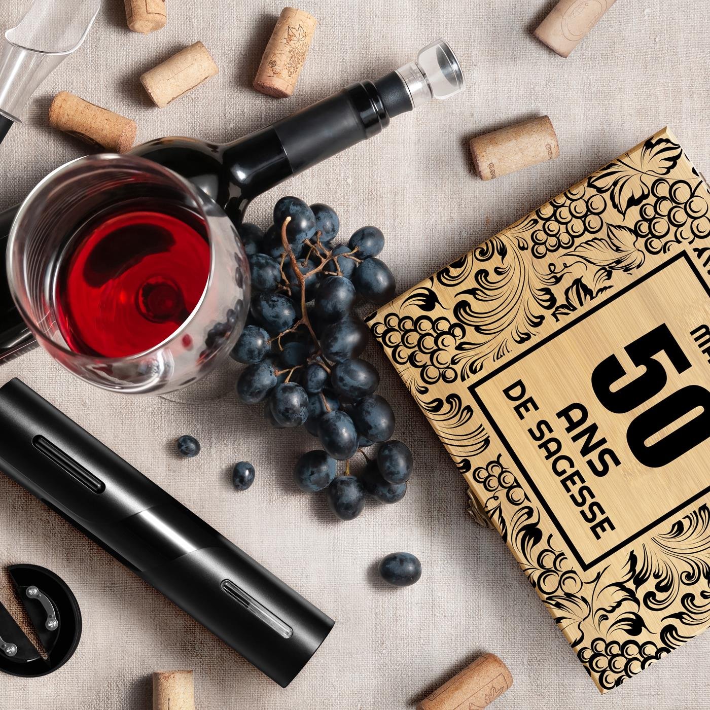 Set de accesorios para vino personalizado para su 50º cumpleaños de Murrano