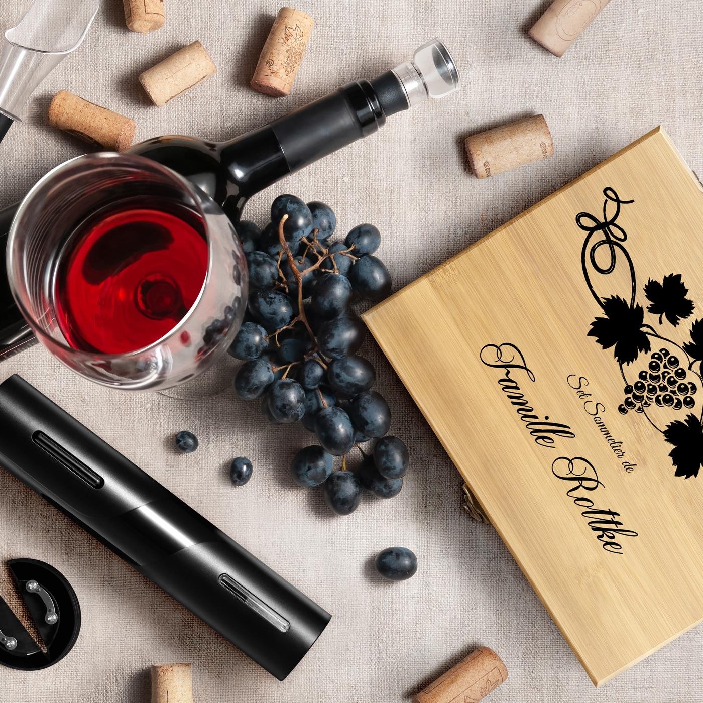 Murrano Wine Accessory Set with Customized Box for Friends