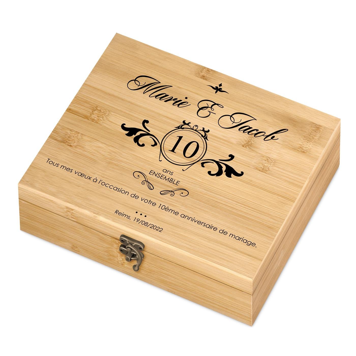 Murrano Wine Accessory Set for Couples - 10th Wedding Anniversary Gift