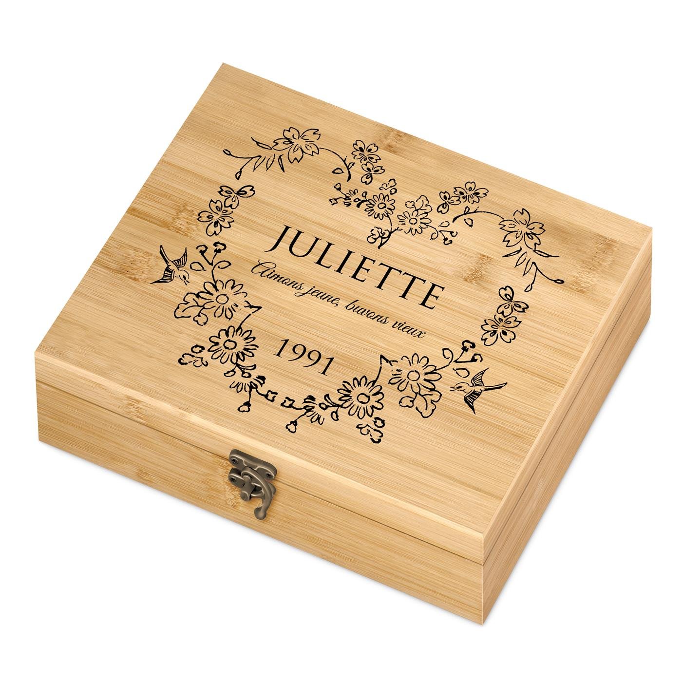 Murrano Personalized Wine Accessory Set for Sister's Birthday