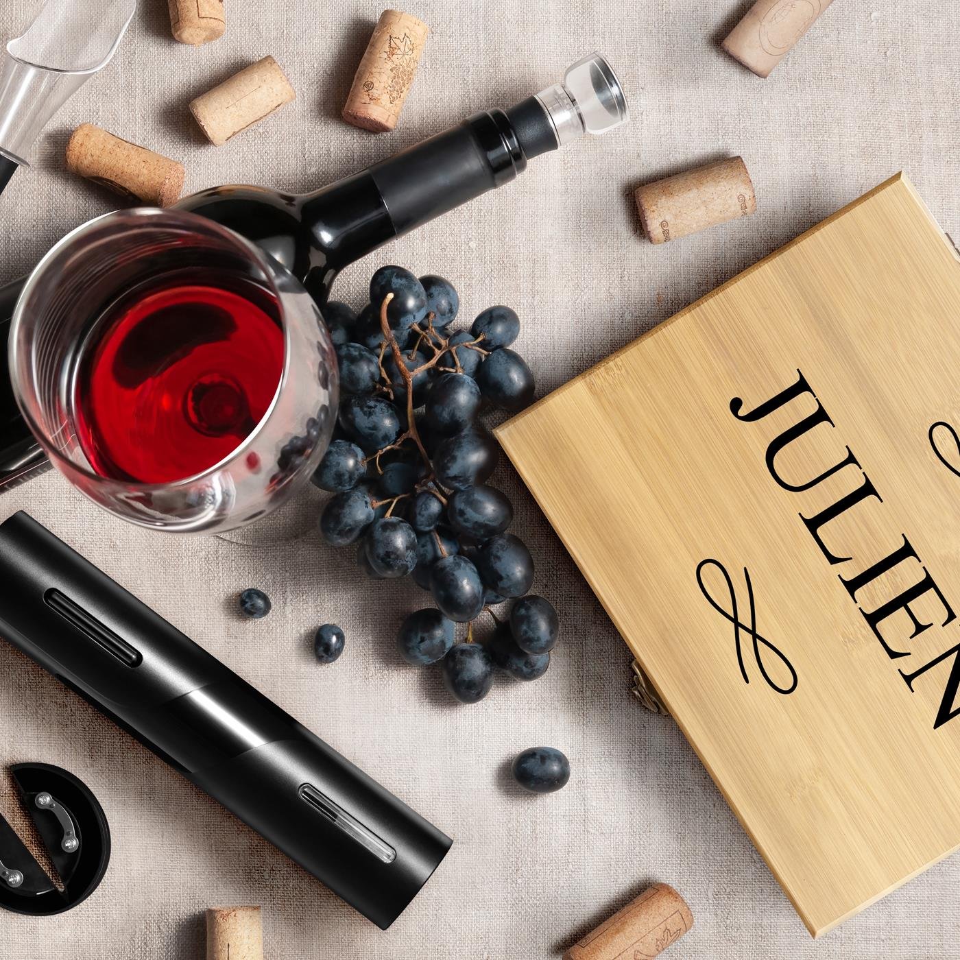 Murrano Customized Wine Accessory Set for Him