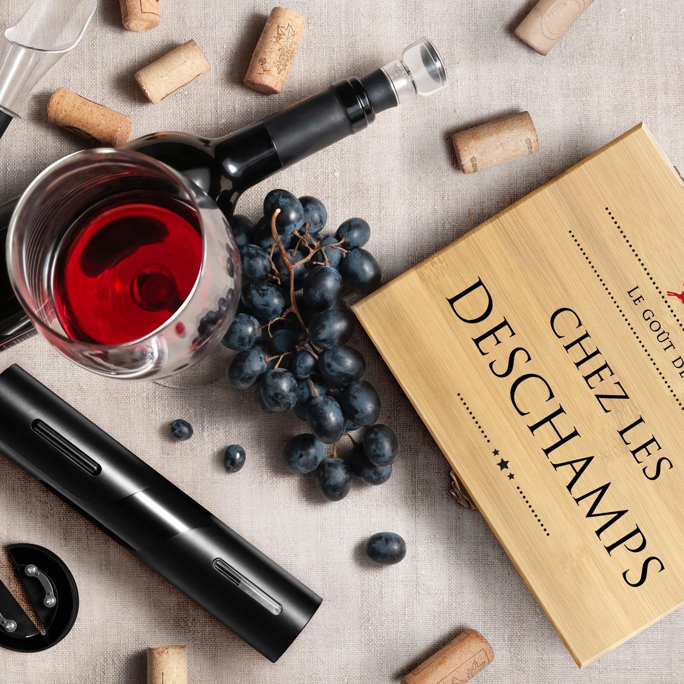 Murrano Wine Accessory Set with Electric Corkscrew in Customized Box for Friends at Christmas