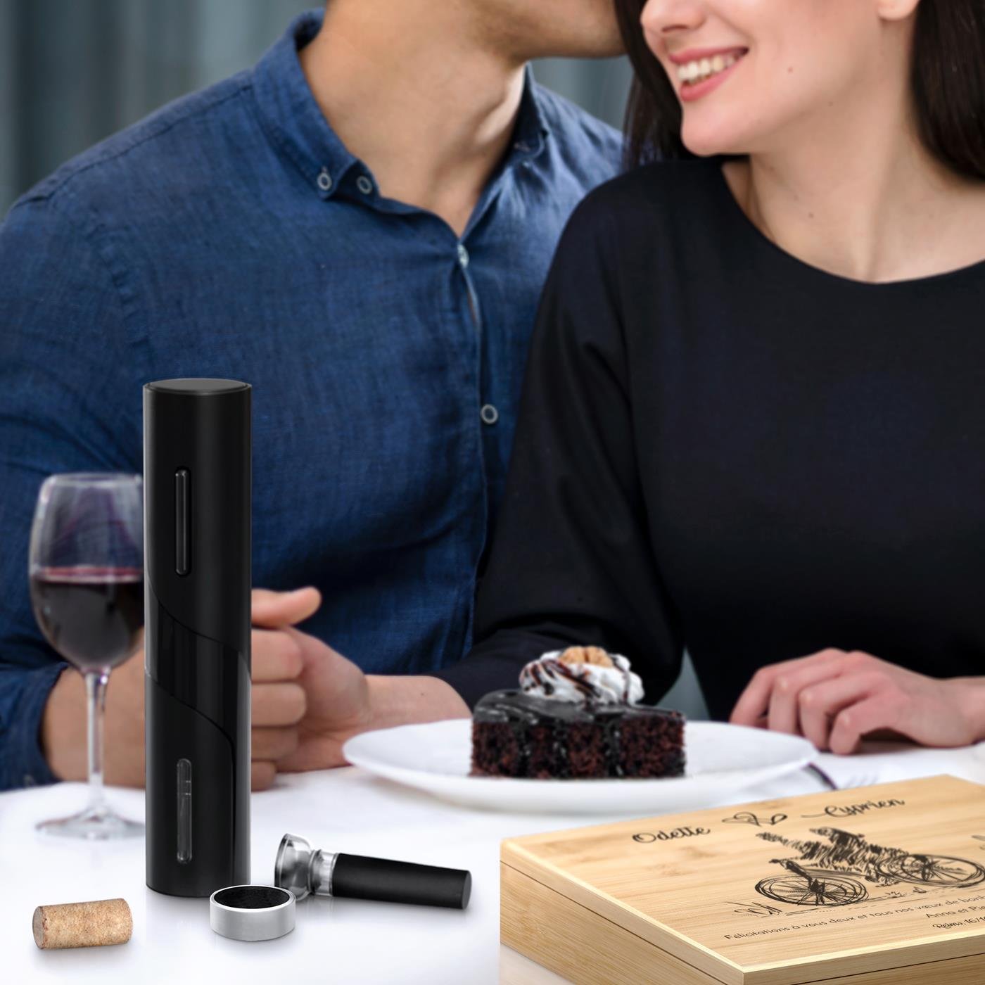 Murrano Wine Accessory Set with Personalized Box