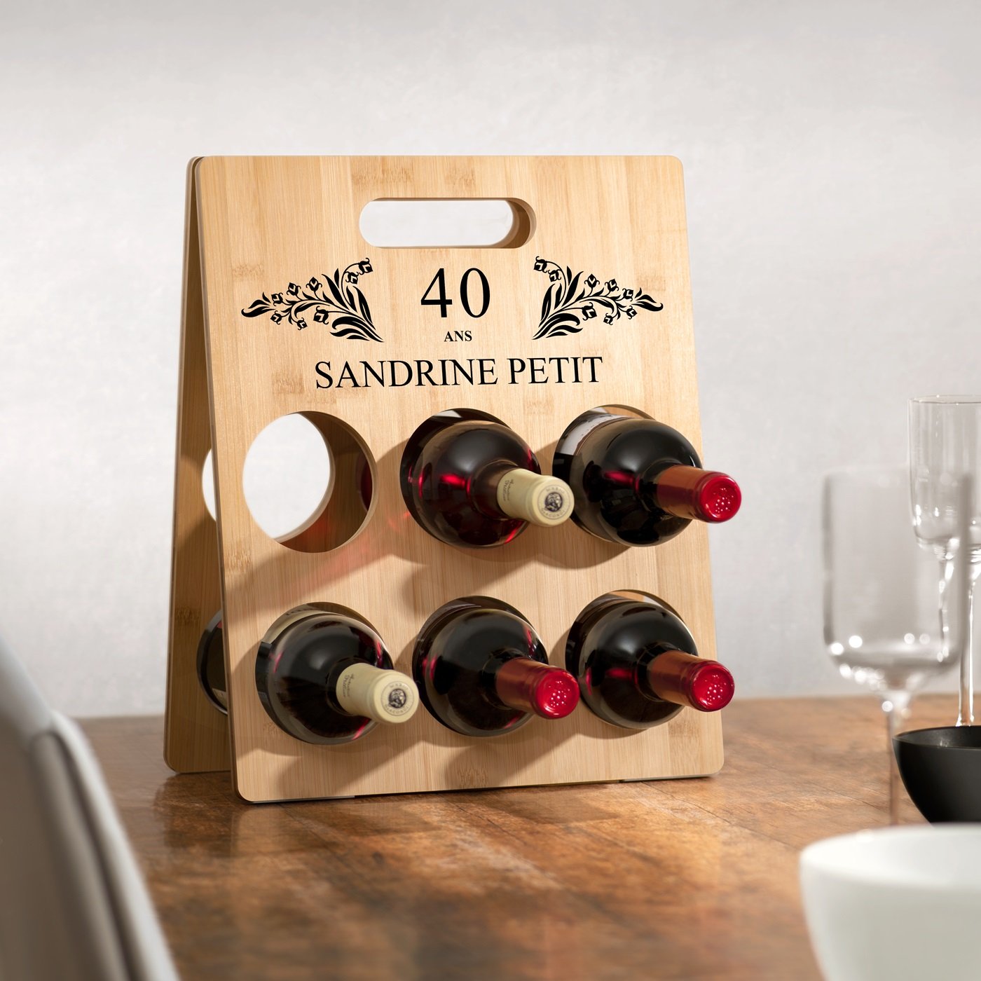 Cellar de vino de madera personalizado para su 40º cumpleaños