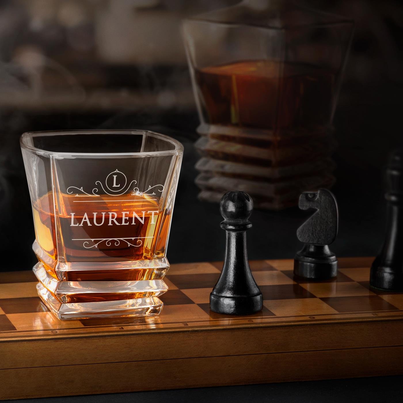 Murrano Geometric Whisky Glass Set for Elegant Men