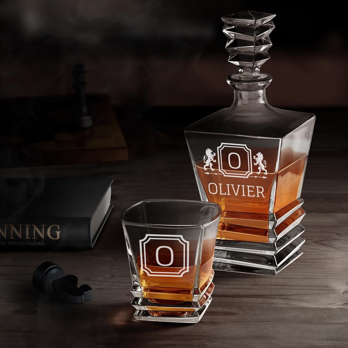 Set de decantador geométrico Murrano con 2 vasos y grabado personalizado