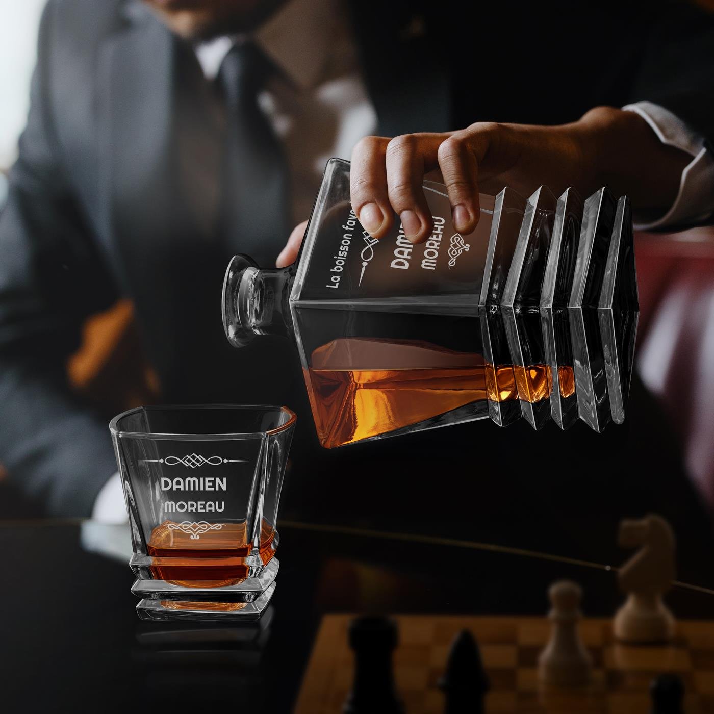 Set de decantador de whisky geométrico Murrano con 6 vasos y grabado láser