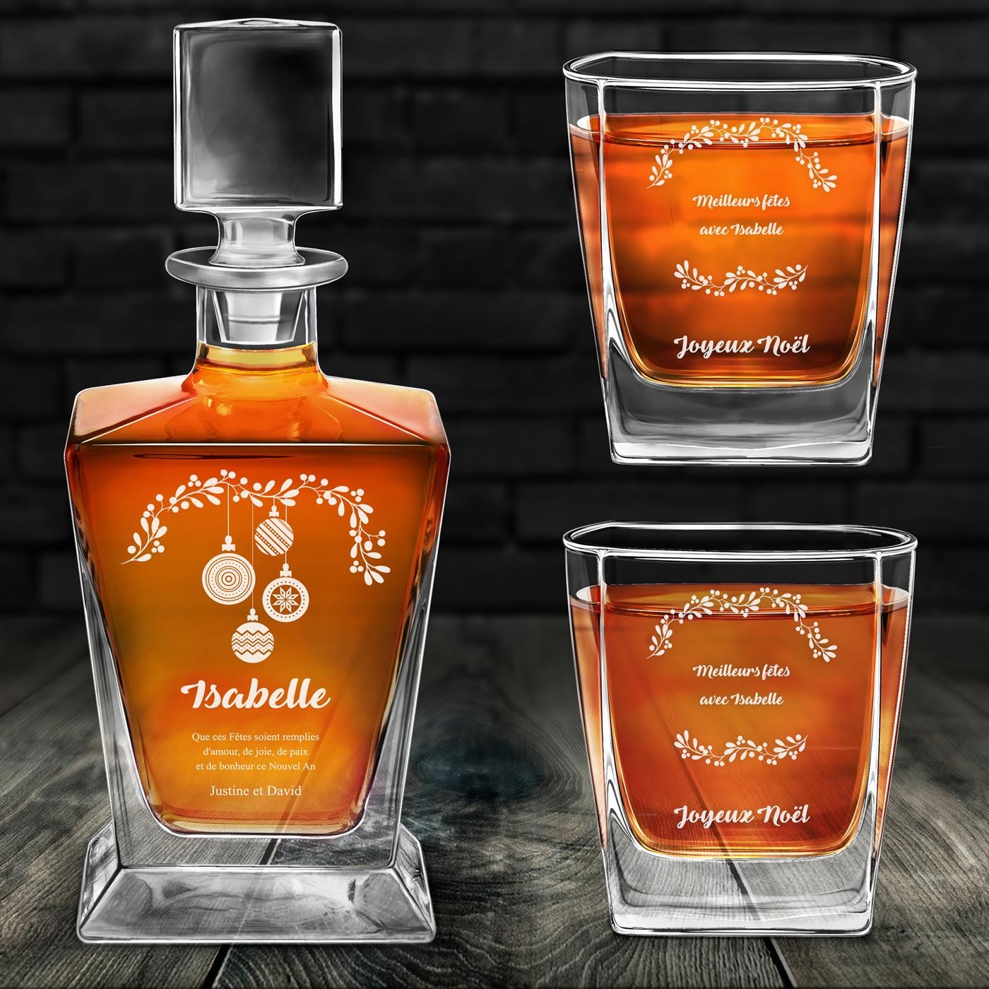 Set de whisky Murrano Pirámide y 2 vasos con grabado para mujeres en las fiestas de fin de año