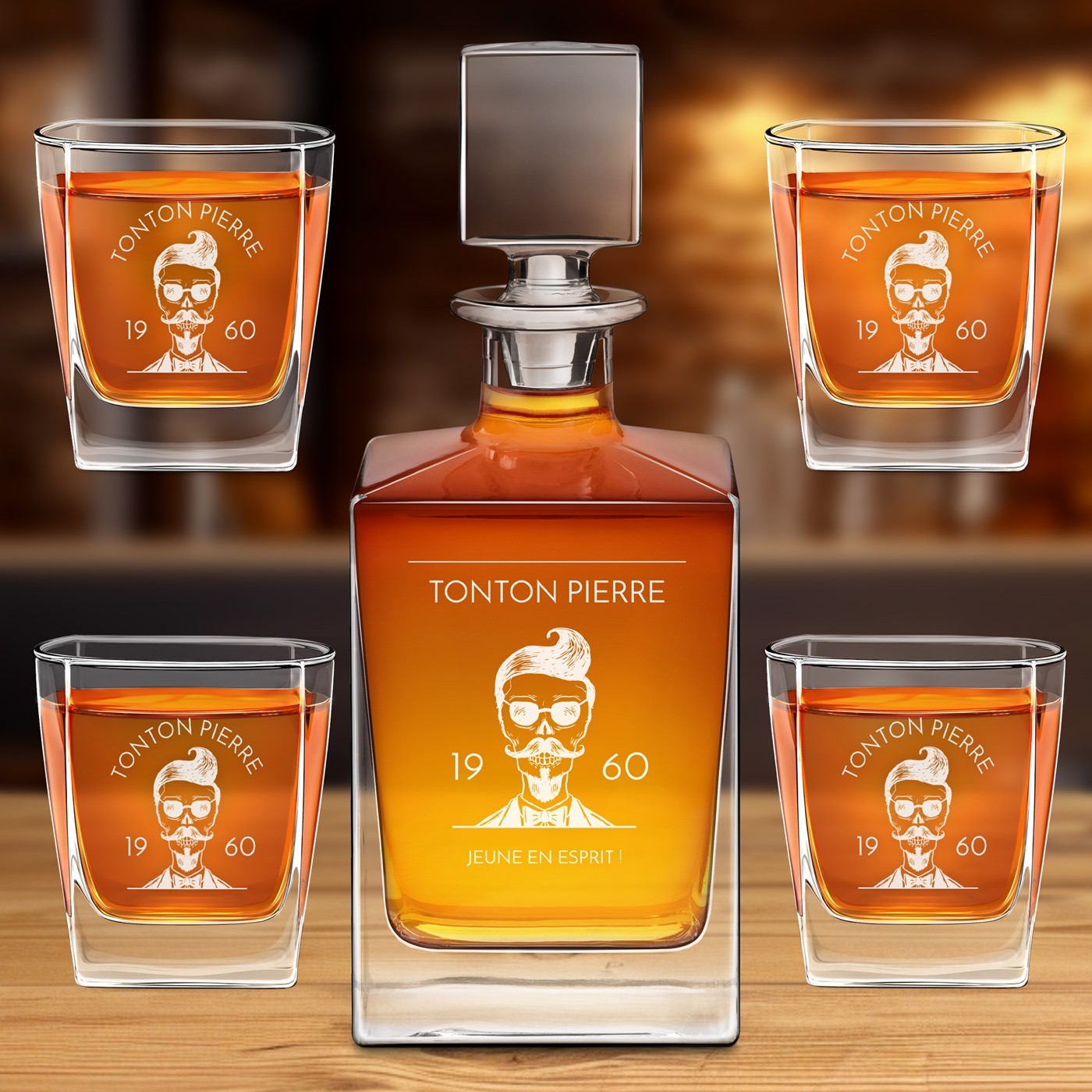 Decantador Cuadrado Murrano y 4 Vasos de Whisky con Grabado