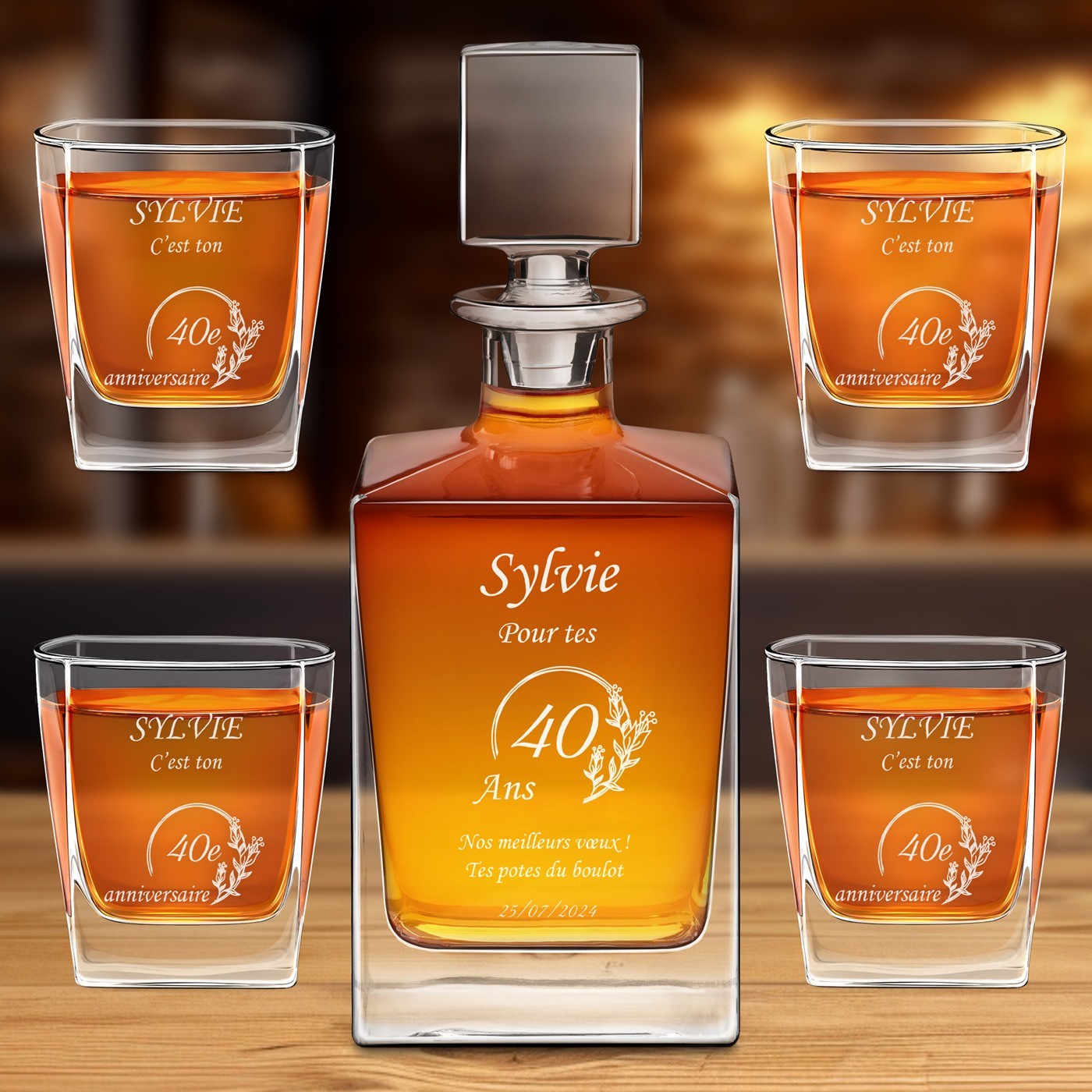 Murrano Cube Decanter and 4 Whisky Glasses with Engraving for a Work Colleague
