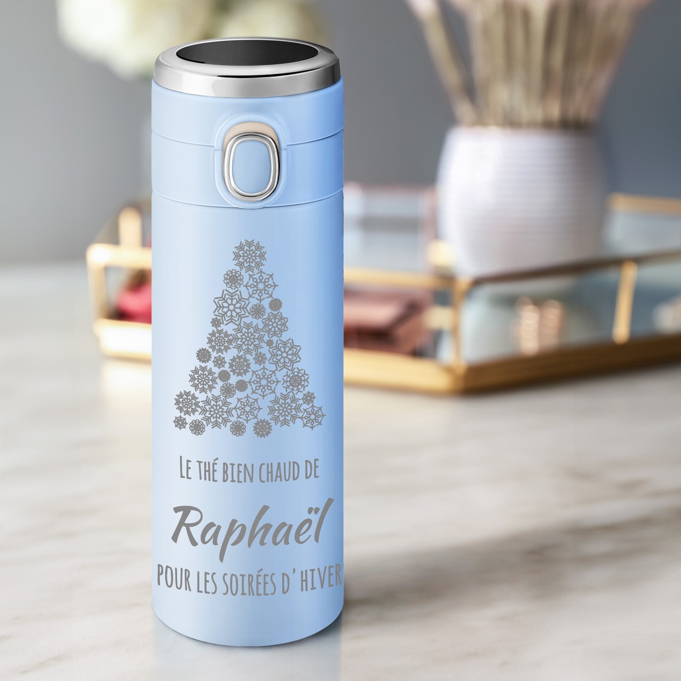 Taza aislante personalizada azul de Murrano con pantalla LED para un amigo en Navidad