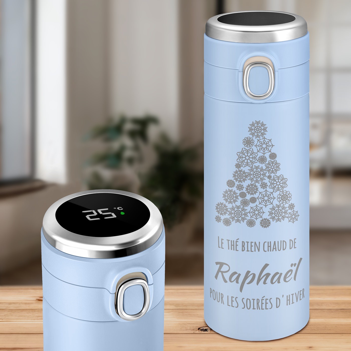 Taza aislante personalizada azul de Murrano con pantalla LED para un amigo en Navidad