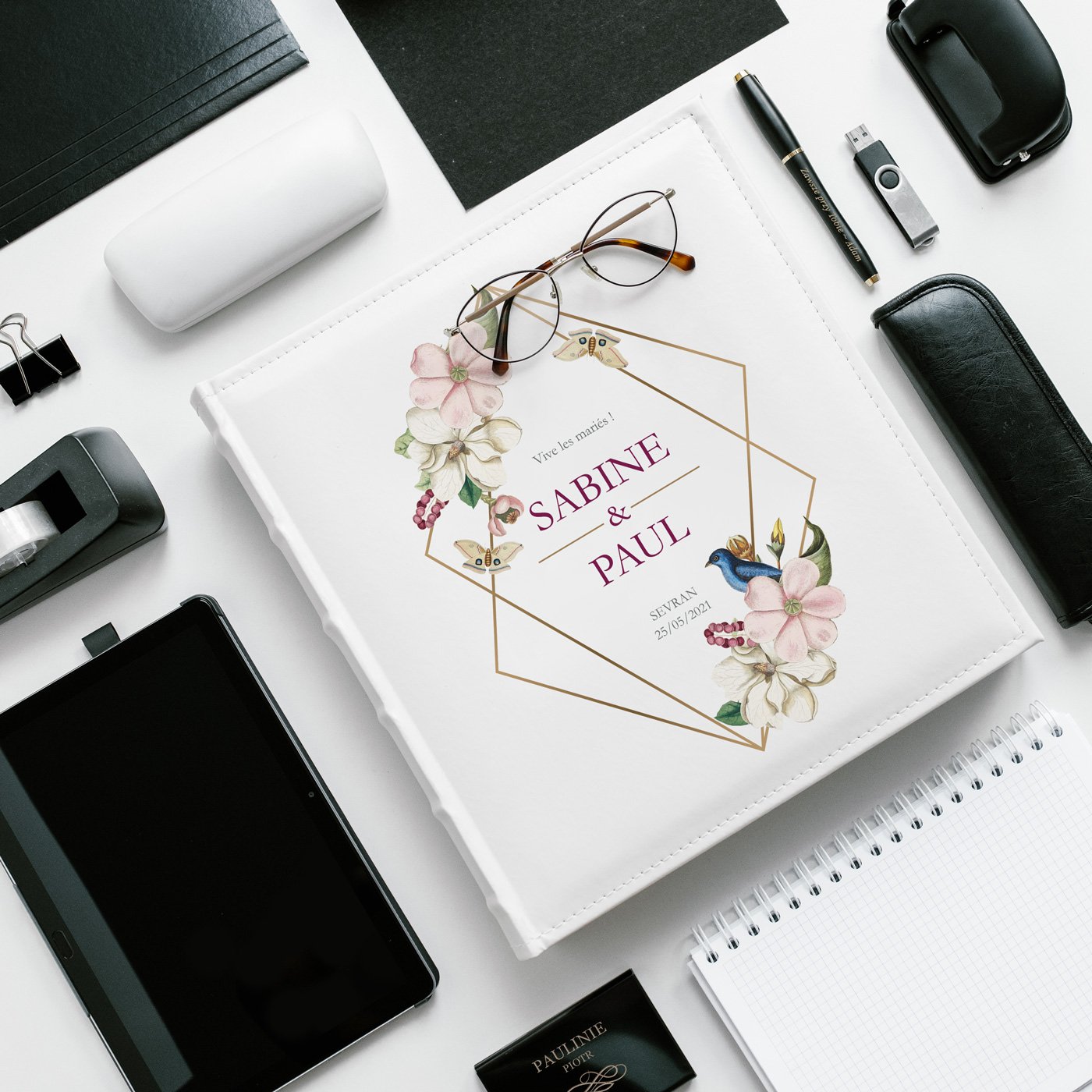 Álbum de fotos personalizado Murrano para la comunión de una niña