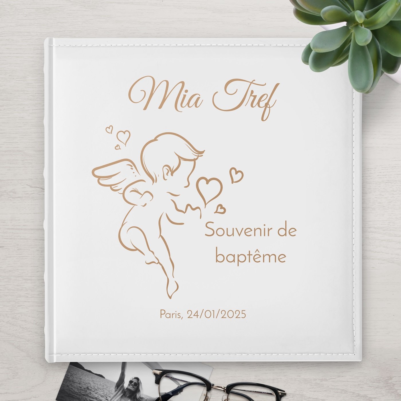 Álbum de fotos de gran formato personalizado de Murrano para el bautizo de una niña