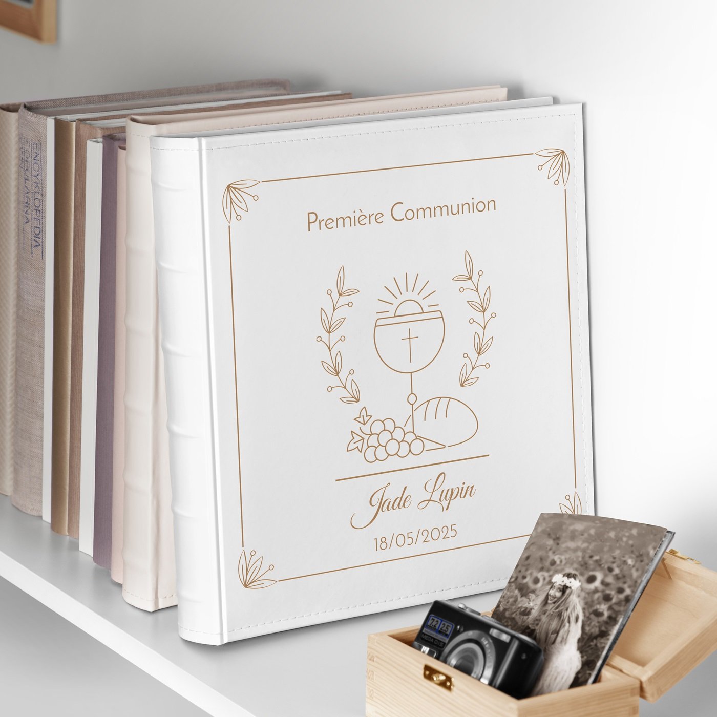 Murrano Personalized Large Format Photo Album for a Girl's First Communion