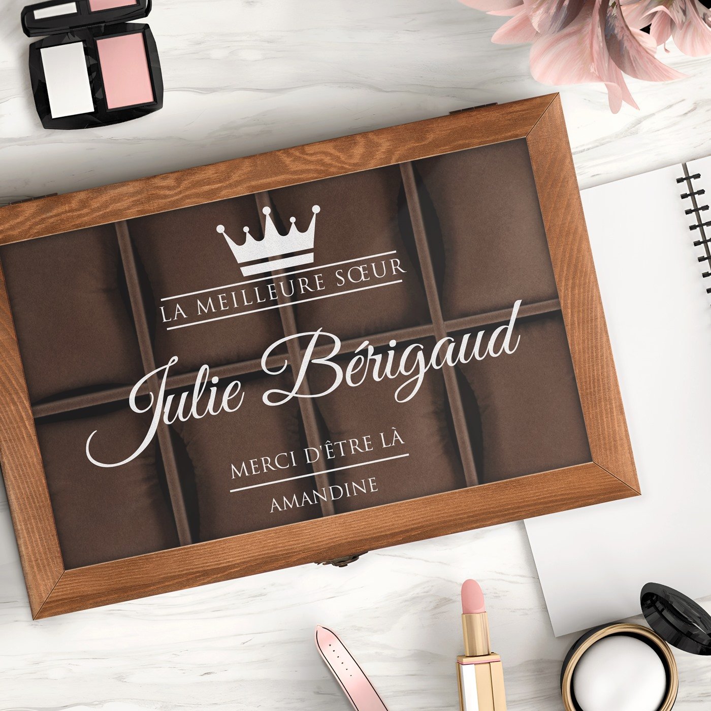 Caja de relojes y joyas personalizada de Murrano para el cumpleaños de su hermana