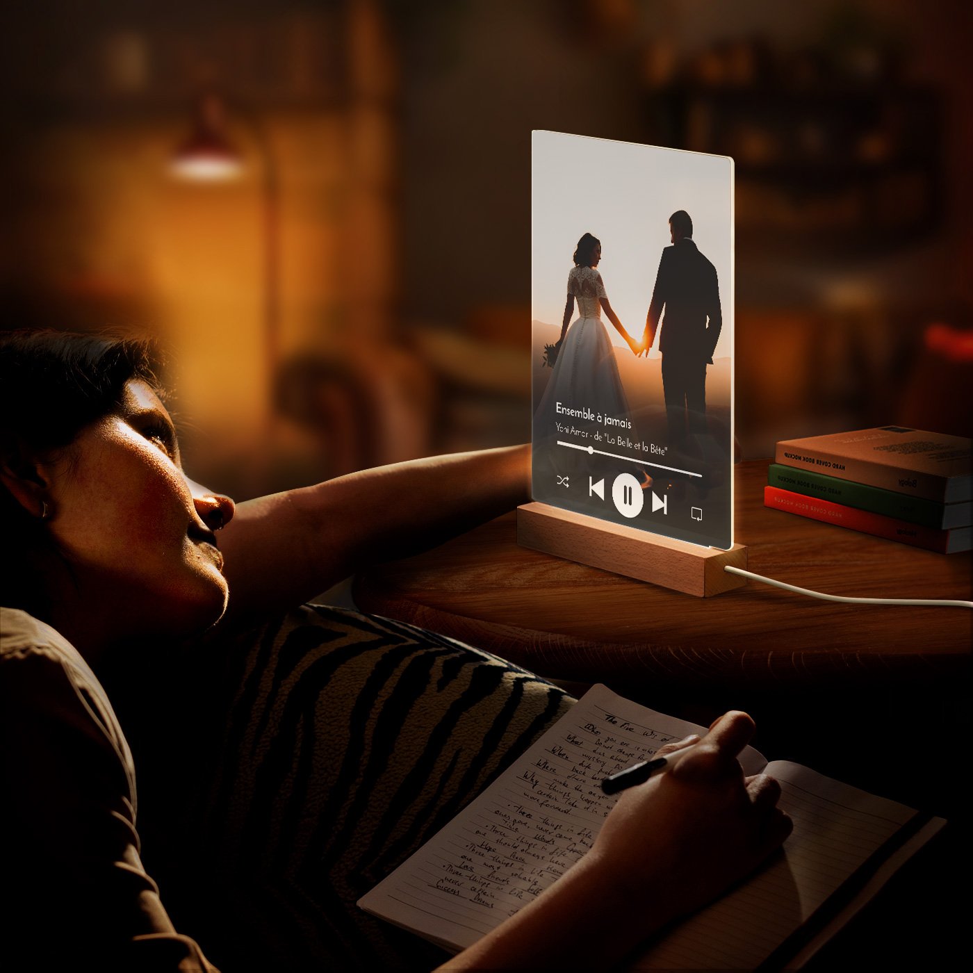 Lámpara LED personalizada de Murrano XL para pareja con tema musical