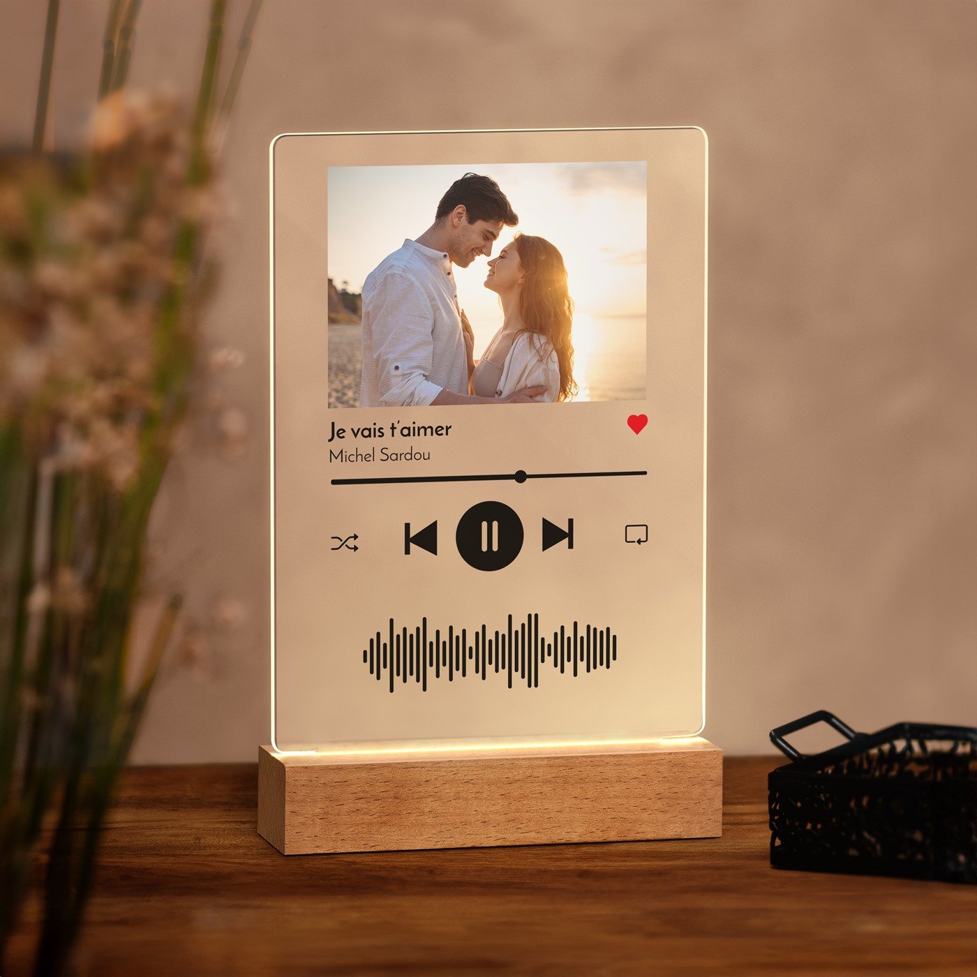 Murrano Customized Large LED Lamp with Photo for Couple with Favorite Song