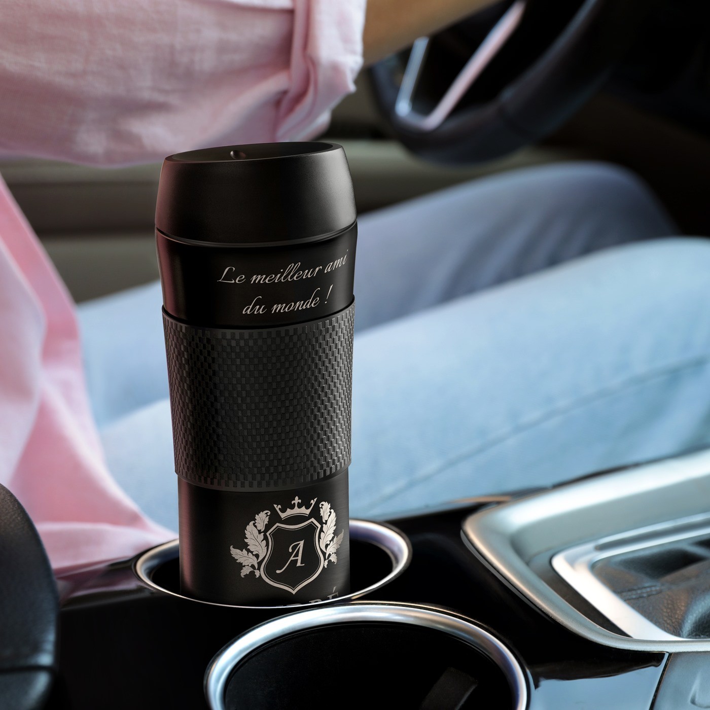 Taza térmica negra Murrano con funda antiadherente de silicona y grabado personalizado para el cumpleaños de un mejor amigo