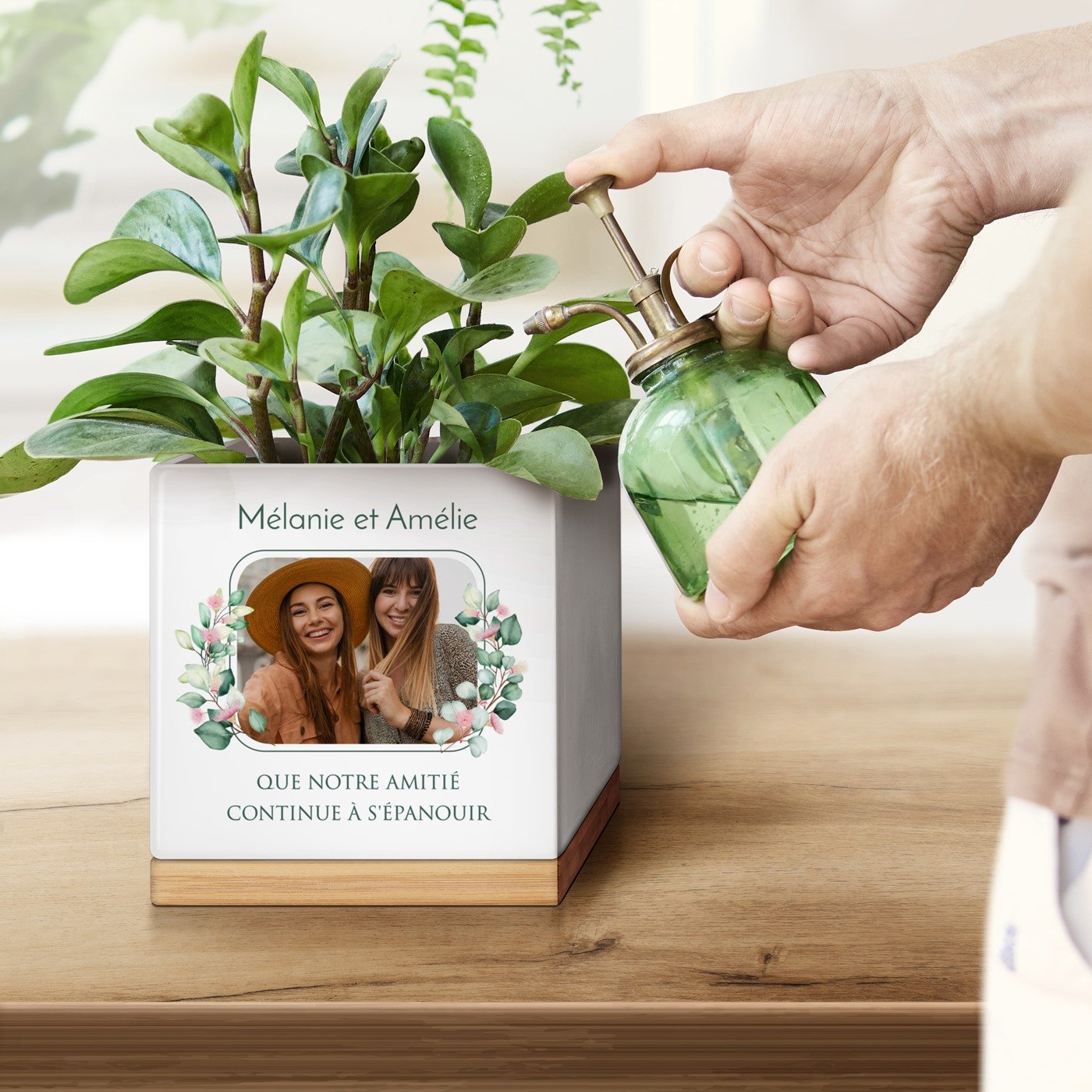 Maceta cuadrada de cerámica Murrano con foto personalizada para el cumpleaños de una amiga