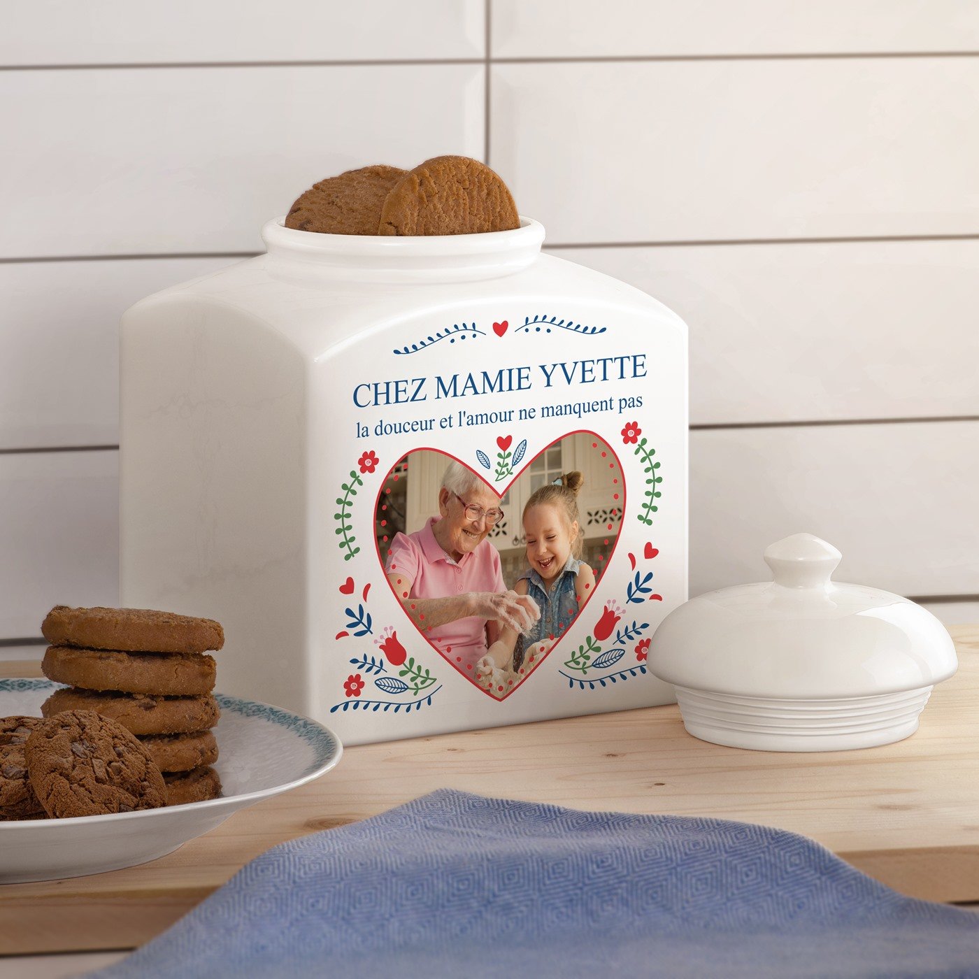 Murrano Ceramic Cookie Jar with Personalized Photo for Grandmom