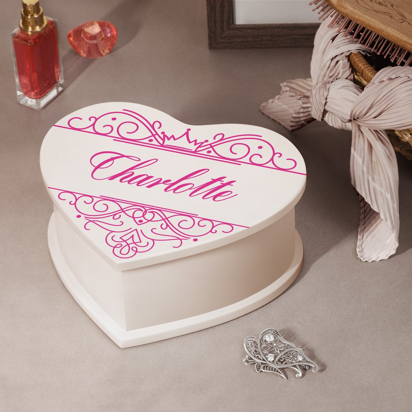 Murrano Heart-Shaped Musical Jewelry Box
