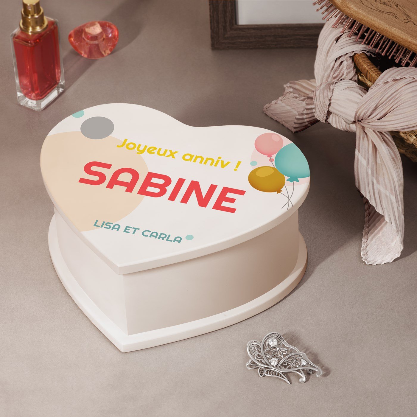 Murrano Personalized Heart-Shaped Jewelry Box for Sister's Birthday