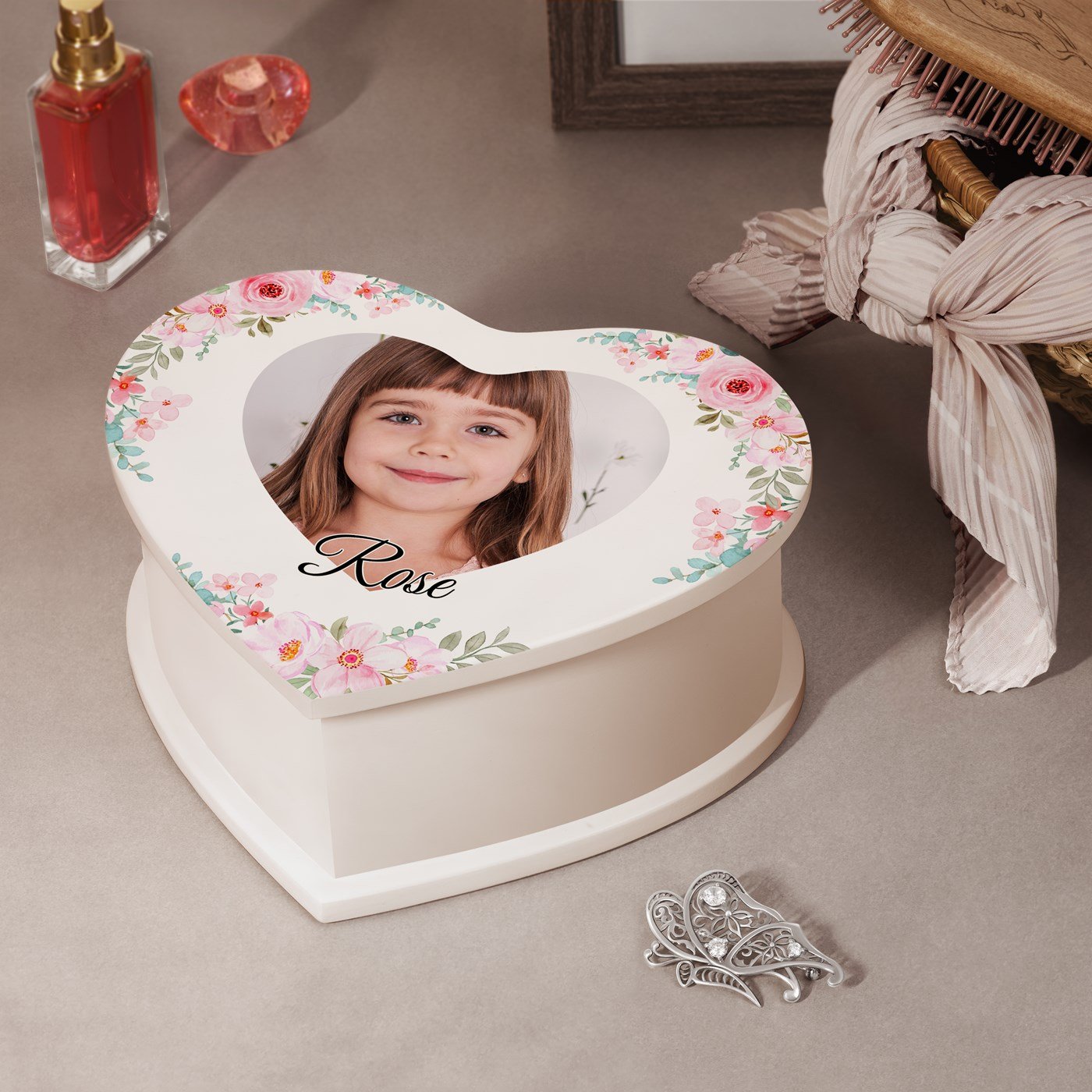 Caja musical de corazón Murrano con foto para el cumpleaños de una niña
