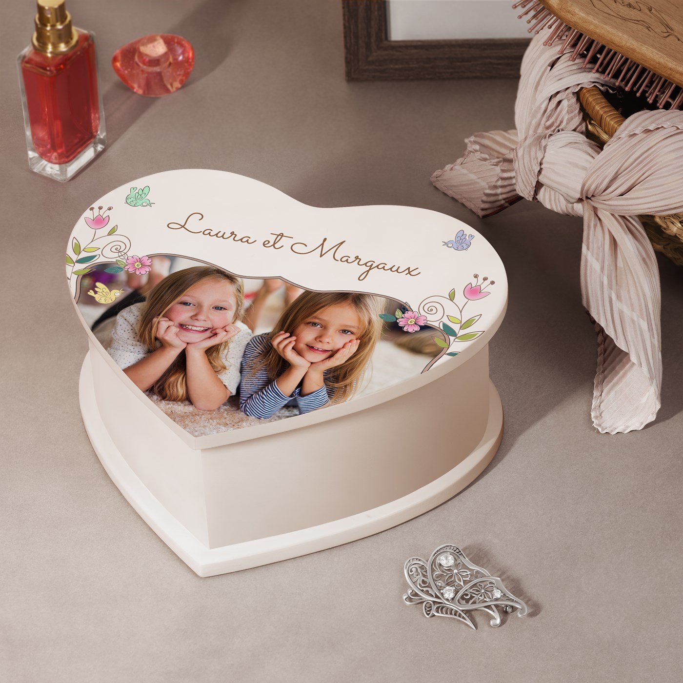 Murrano Heart-Shaped Personalized Musical Jewelry Box for Twins