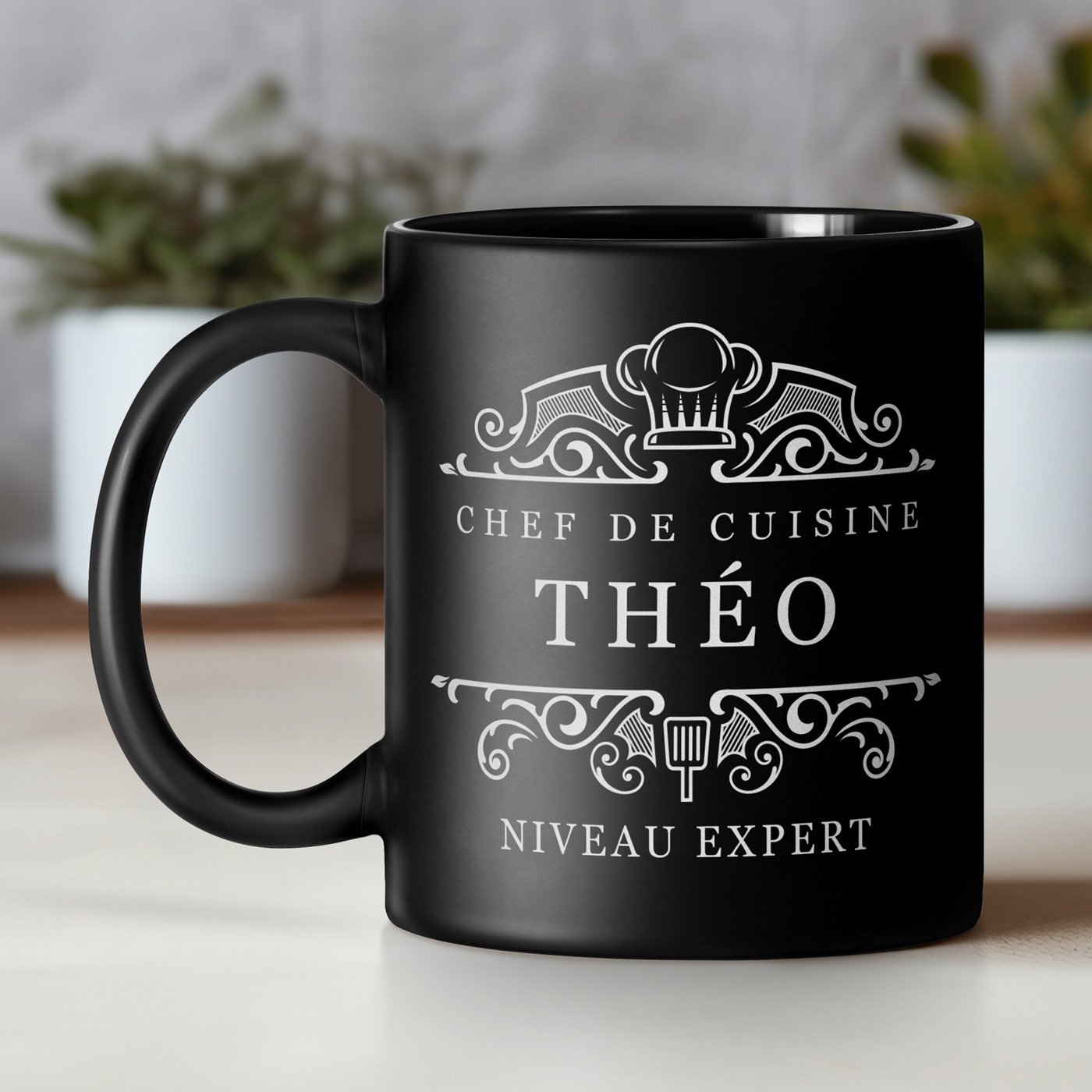 Taza de cerámica negra personalizada Murrano para el cumpleaños de un chef
