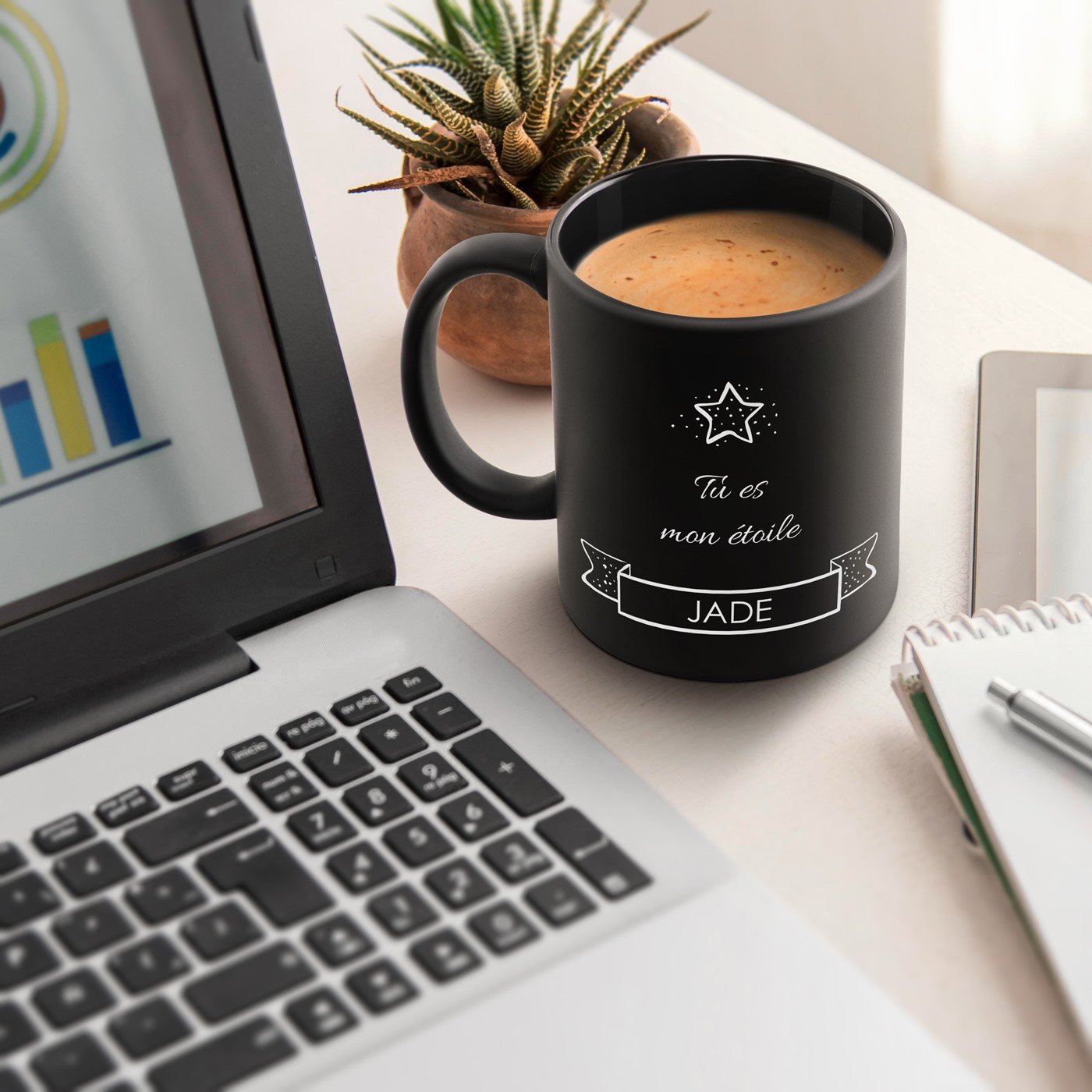 Taza de cerámica negra Murrano con personalización para ella - amiga, novia, Navidad